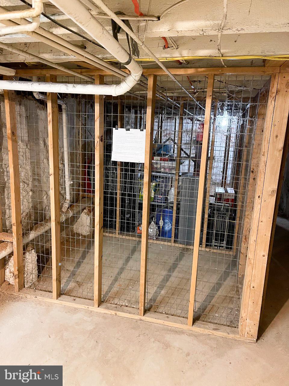 FAIRMOUNT - Residential Lease