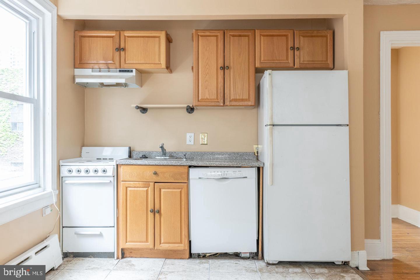 RITTENHOUSE SQUARE - Residential Lease