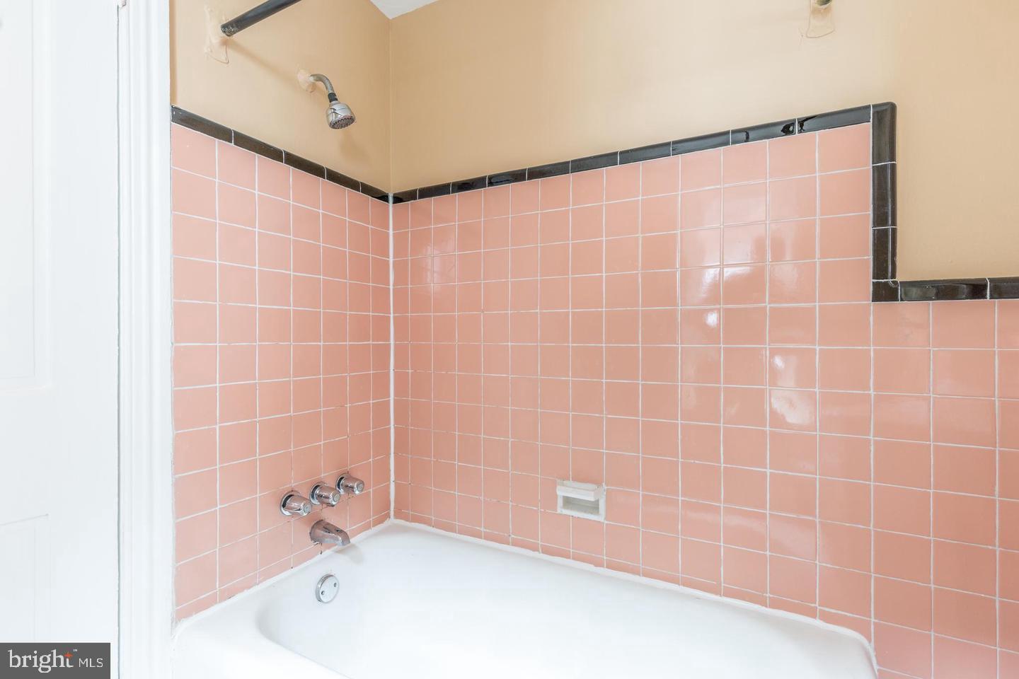 RITTENHOUSE SQUARE - Residential Lease