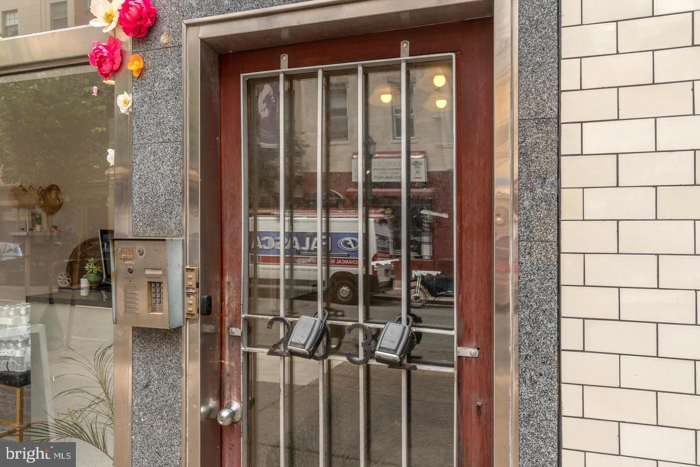 RITTENHOUSE SQUARE - Residential Lease