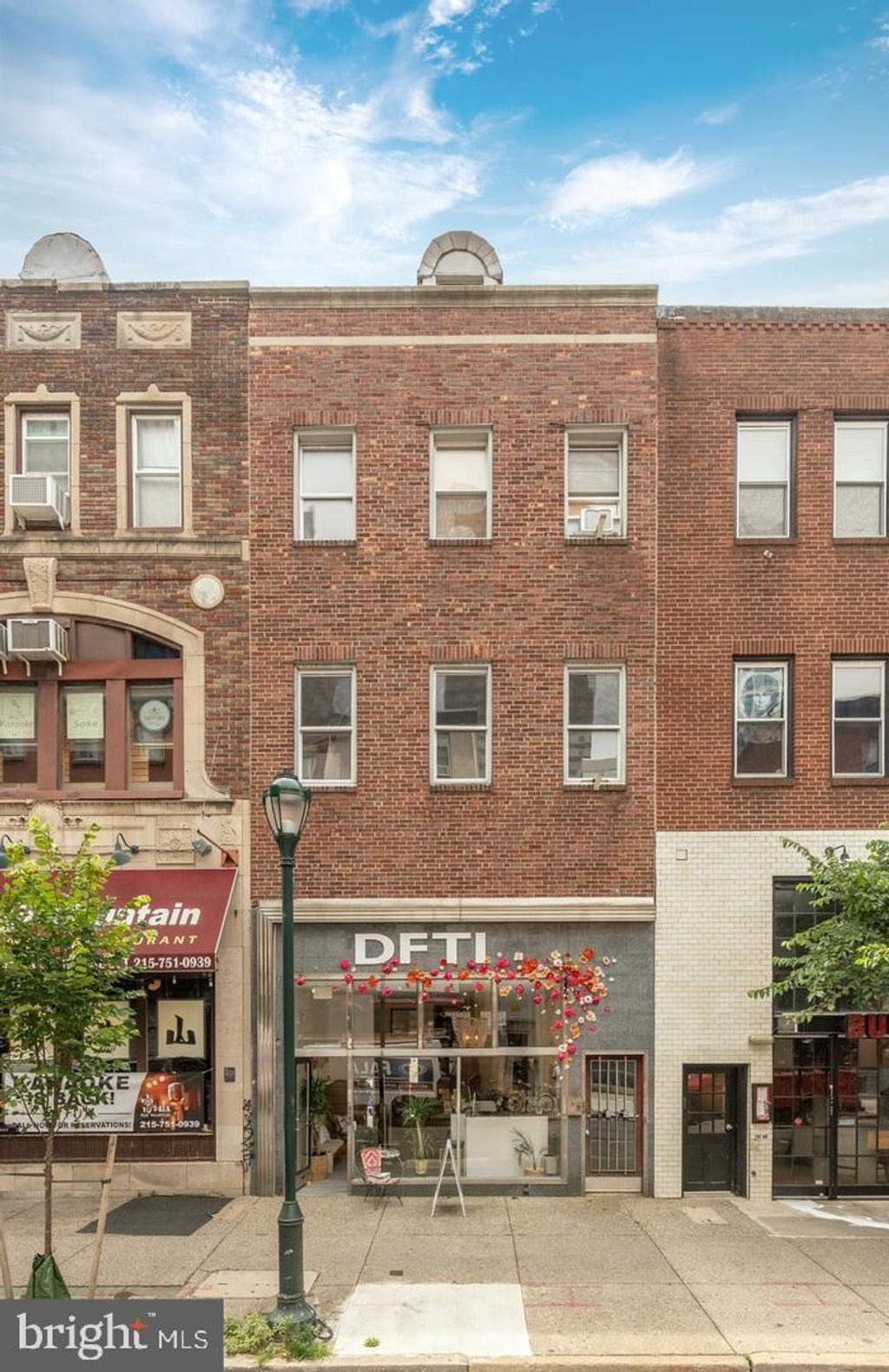 Photo of 2032 Chestnut Street #3R, PHILADELPHIA, PA 19103 (MLS # PAPH2552784)