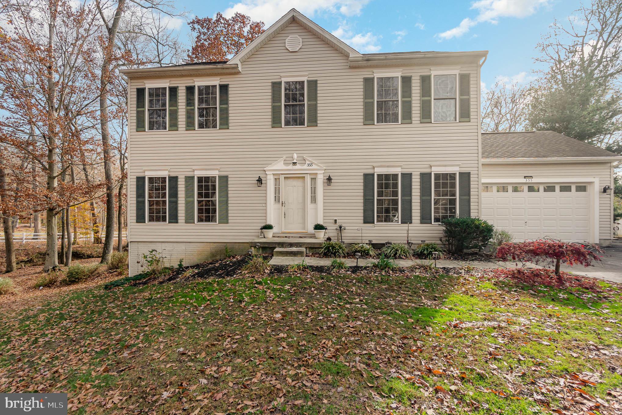 NORTH HILLS - Residential