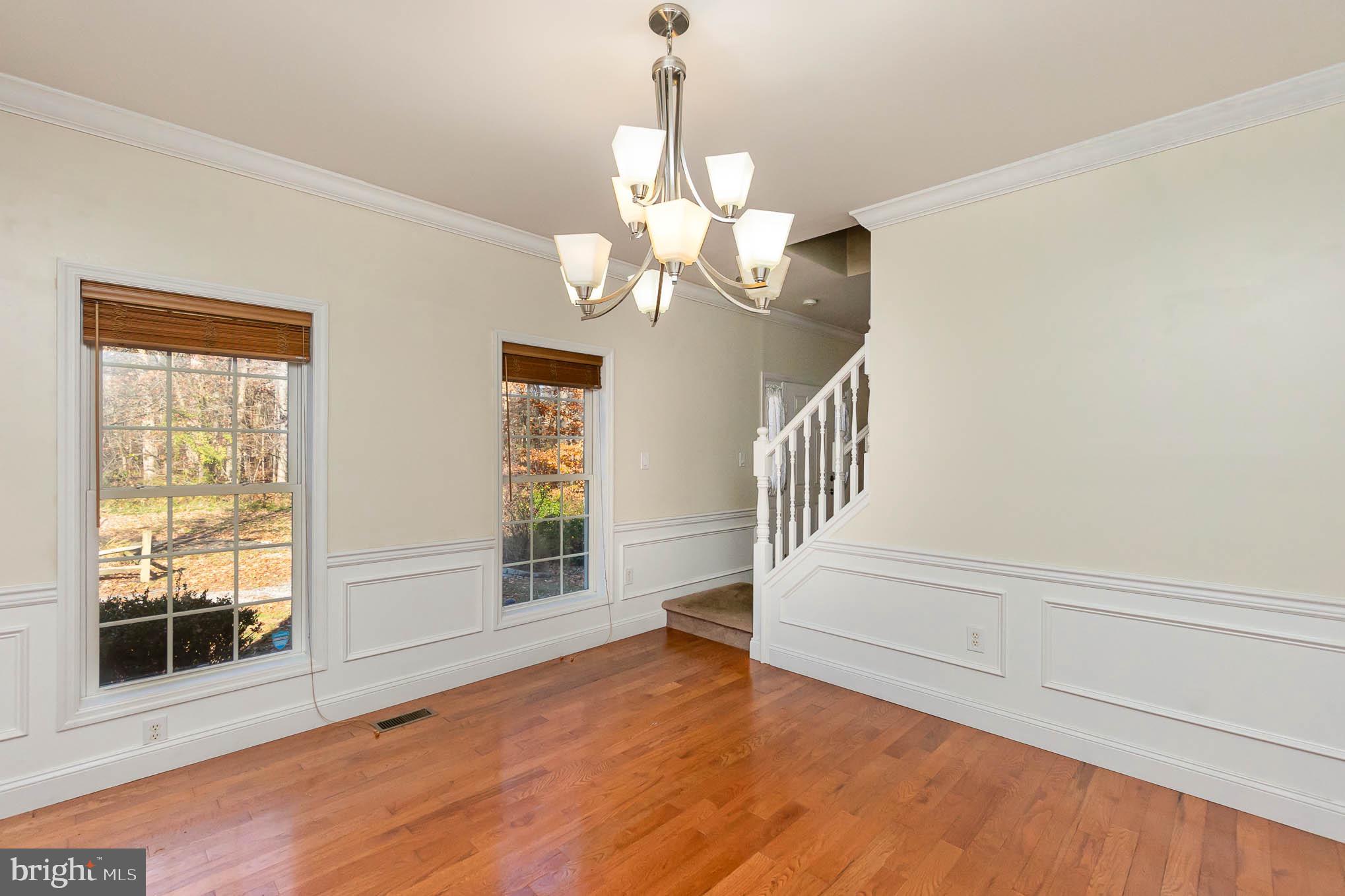 NORTH HILLS - Residential