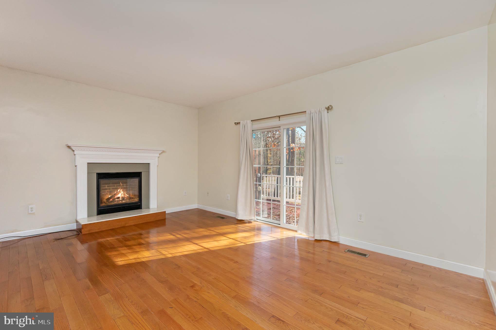 NORTH HILLS - Residential