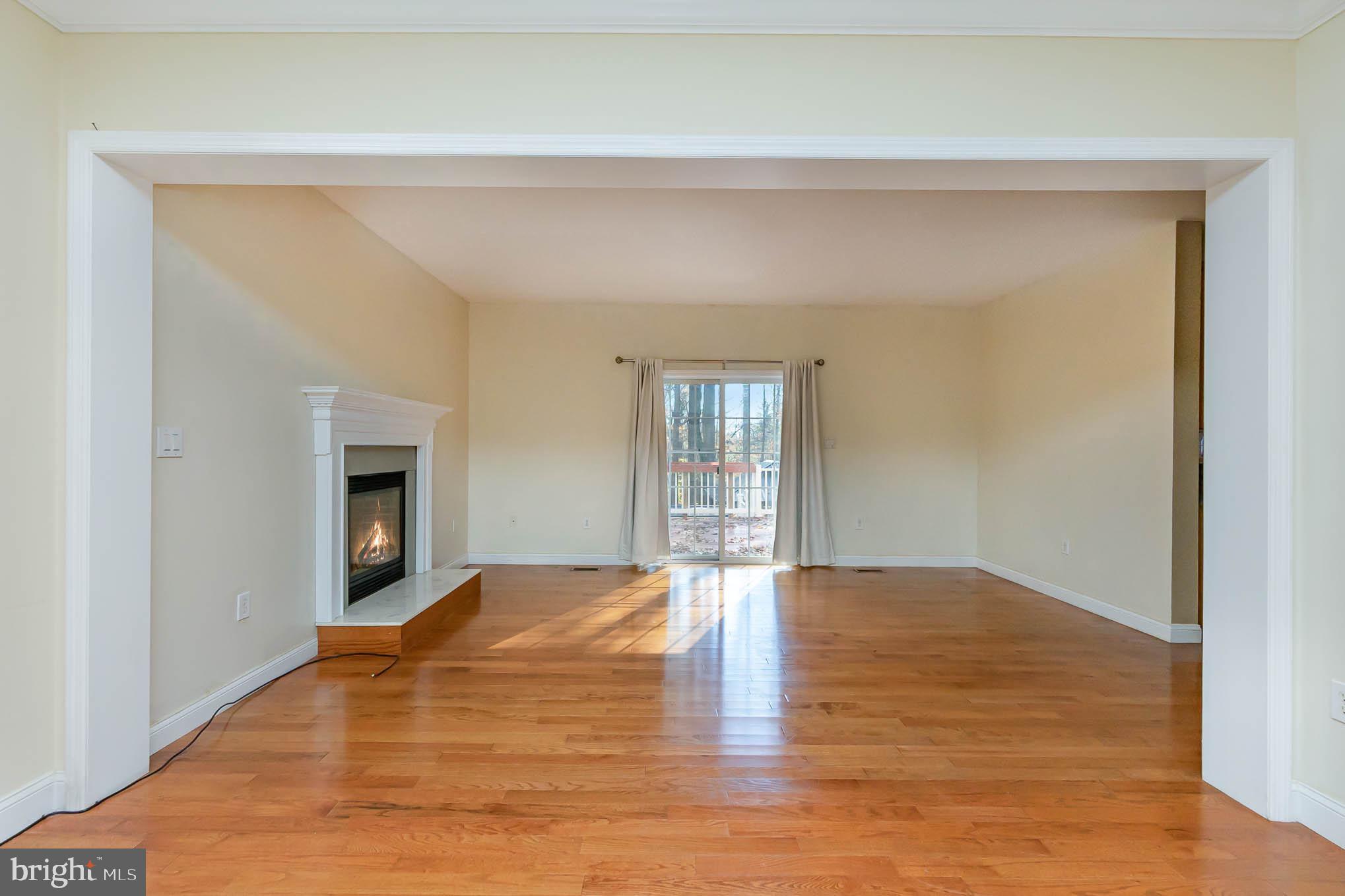 NORTH HILLS - Residential