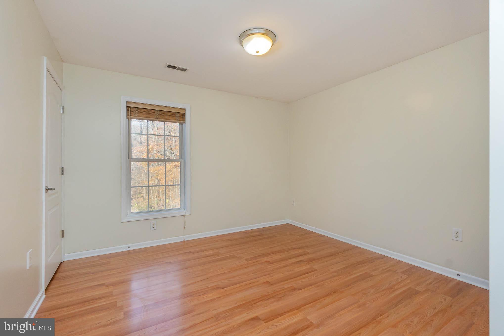 NORTH HILLS - Residential