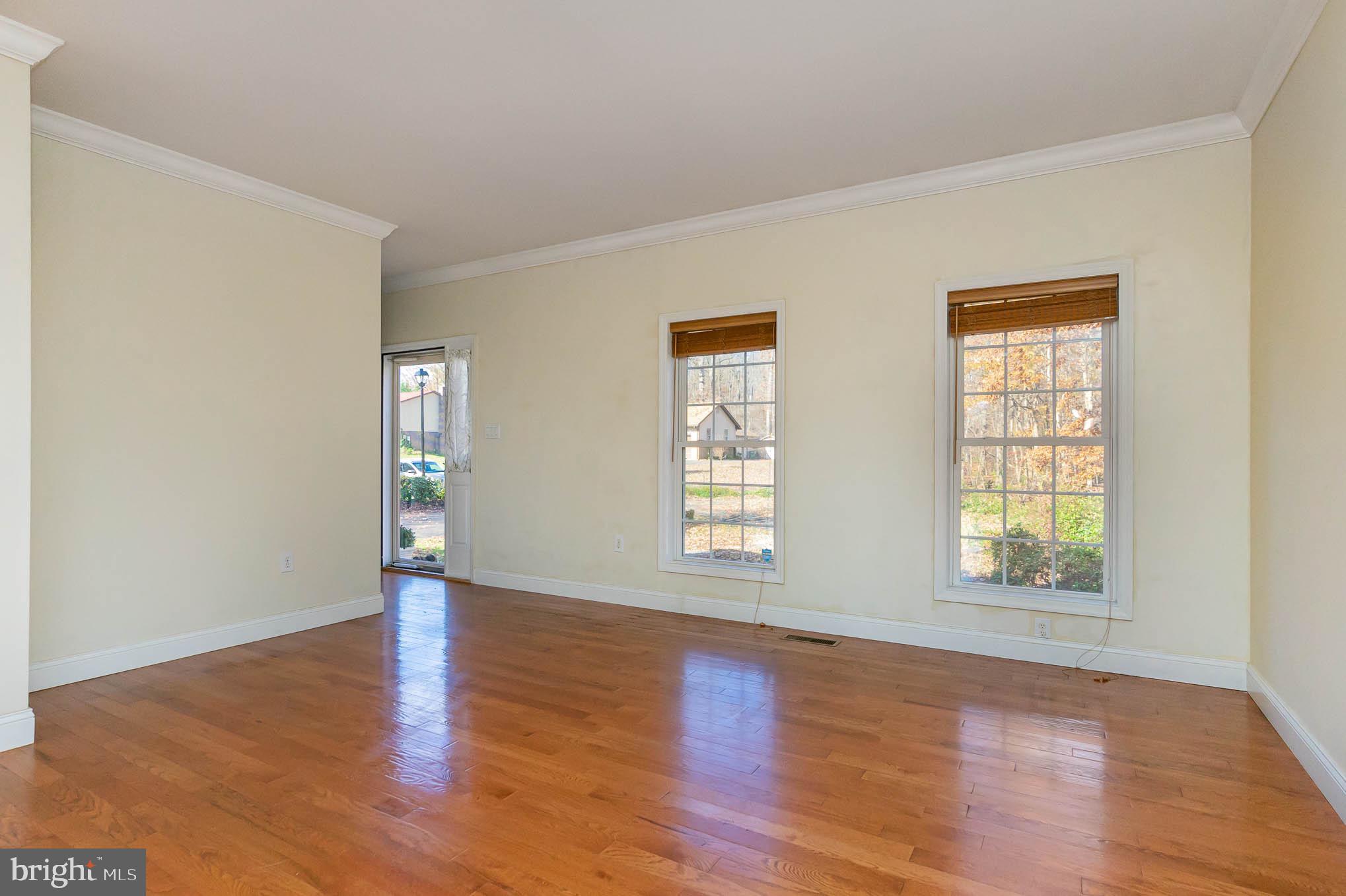 NORTH HILLS - Residential