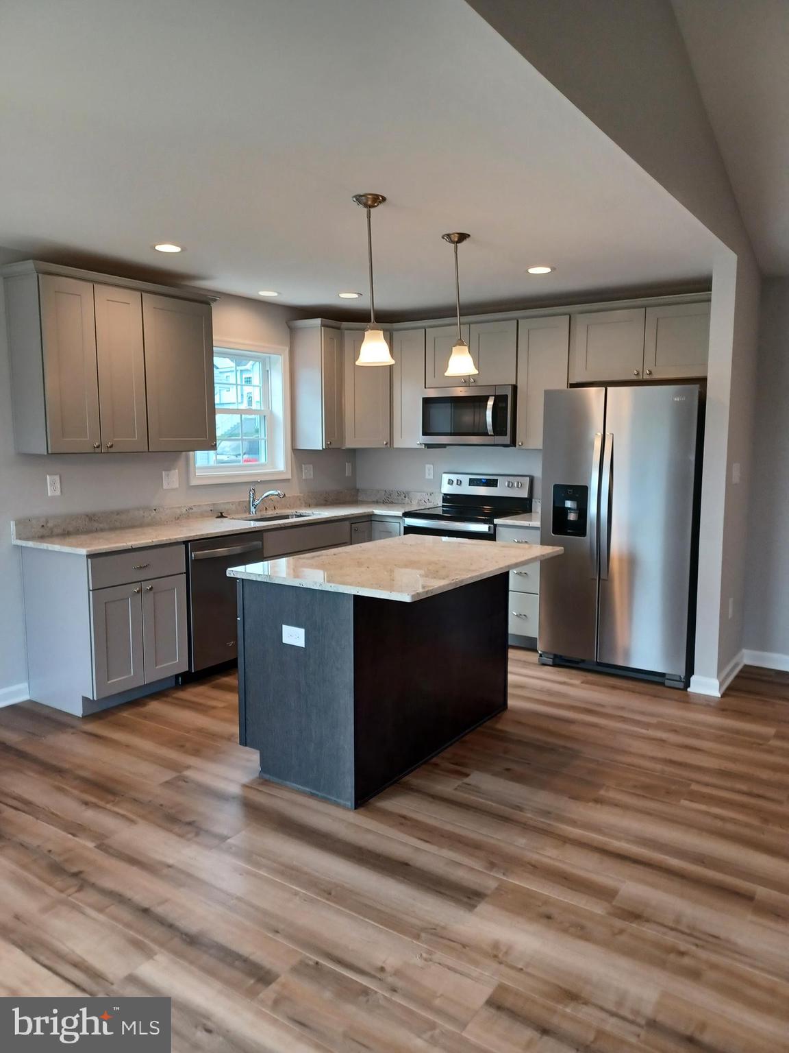 PRENTISS POINT - Residential