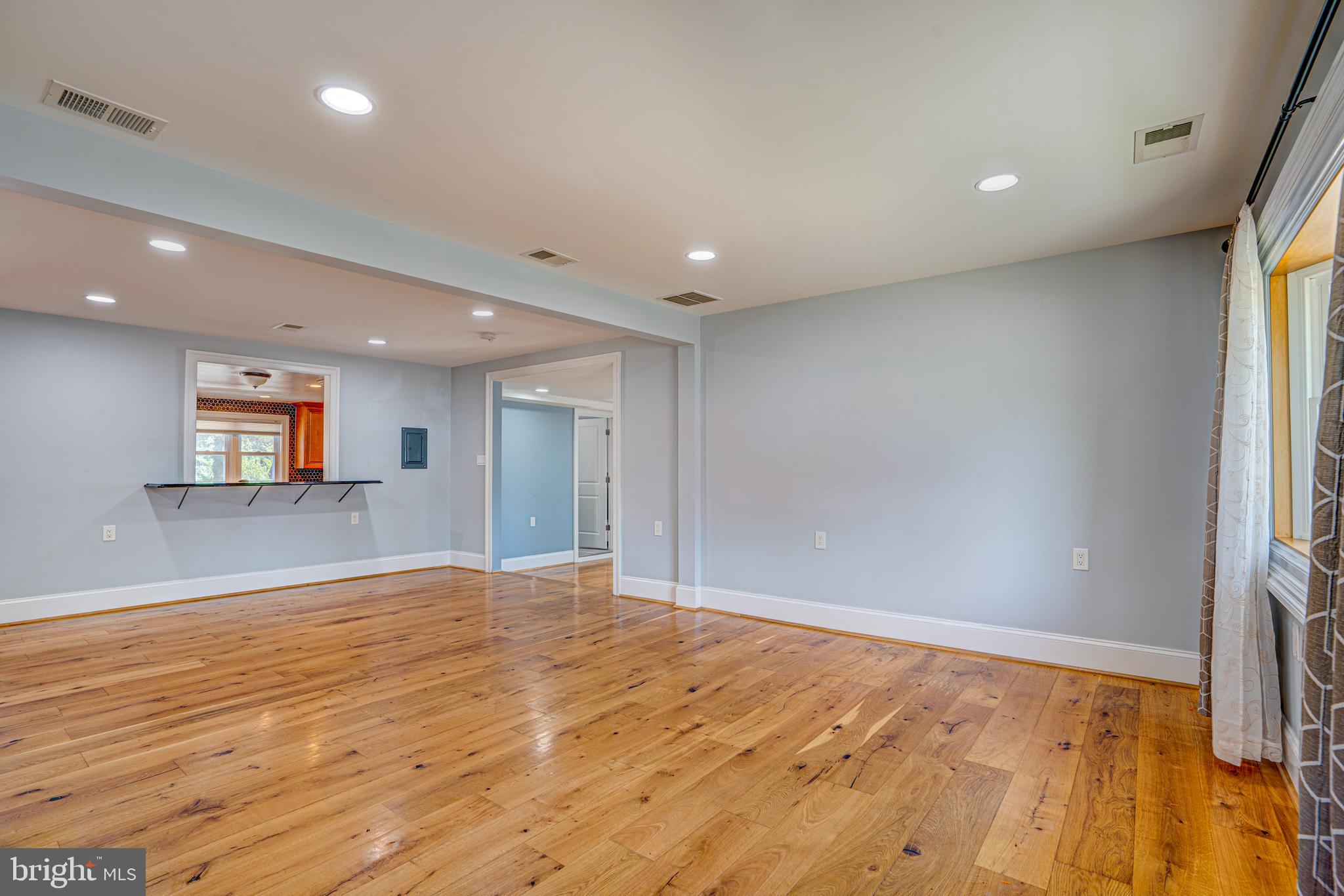 KINGS HEIGHTS - Residential