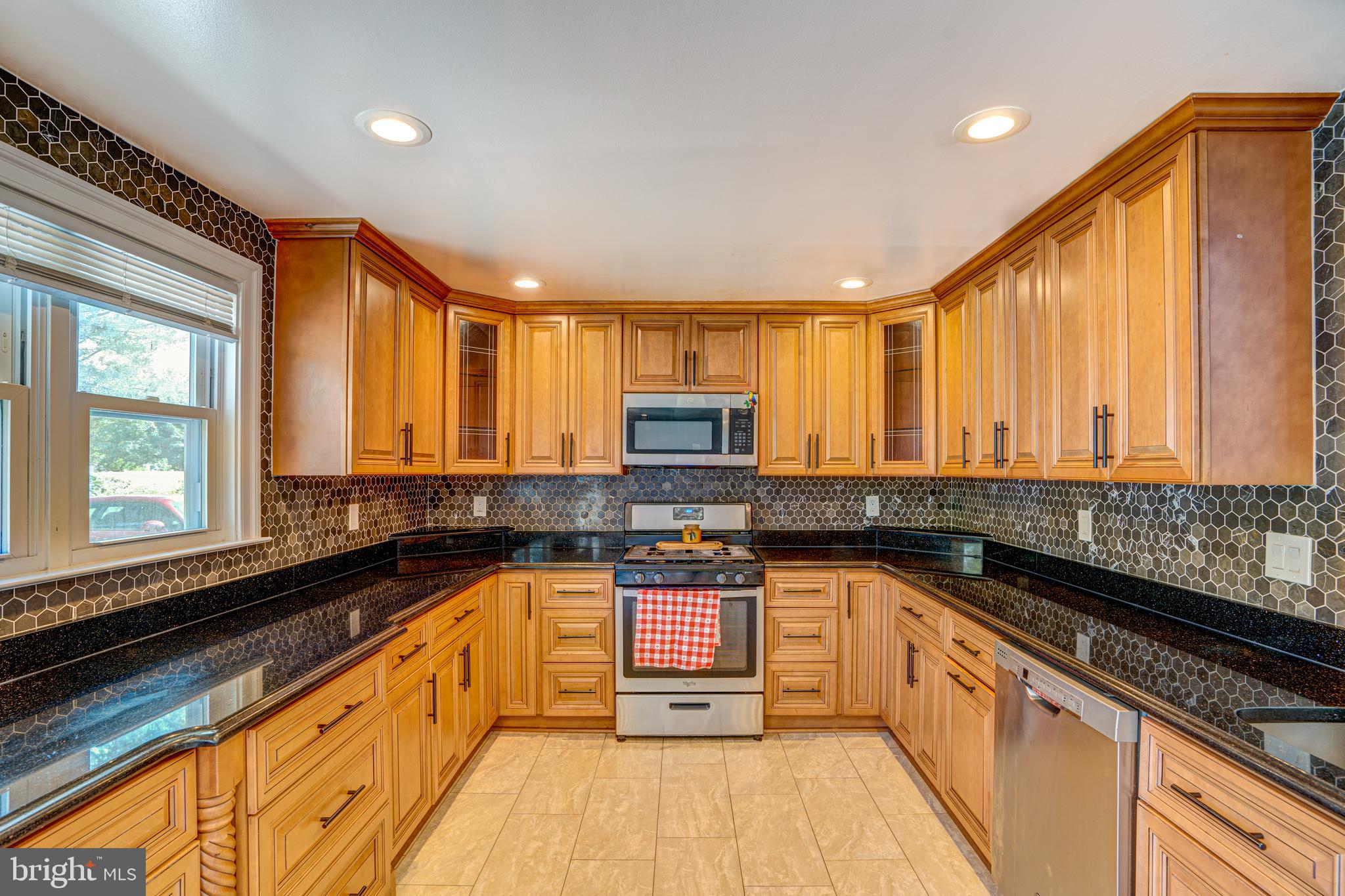 KINGS HEIGHTS - Residential