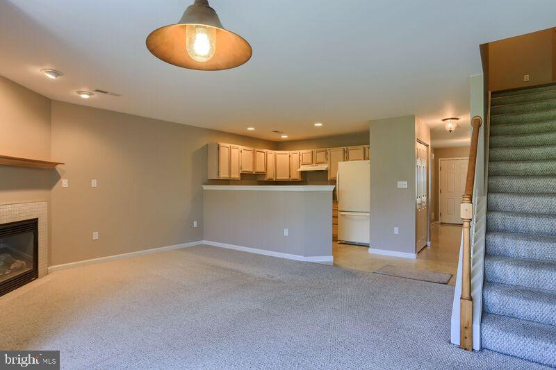 QUAIL HOLLOW - Residential