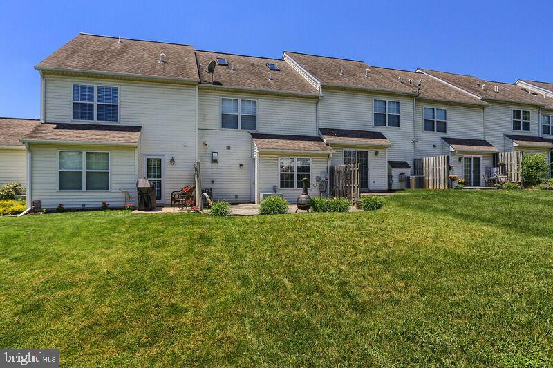 QUAIL HOLLOW - Residential