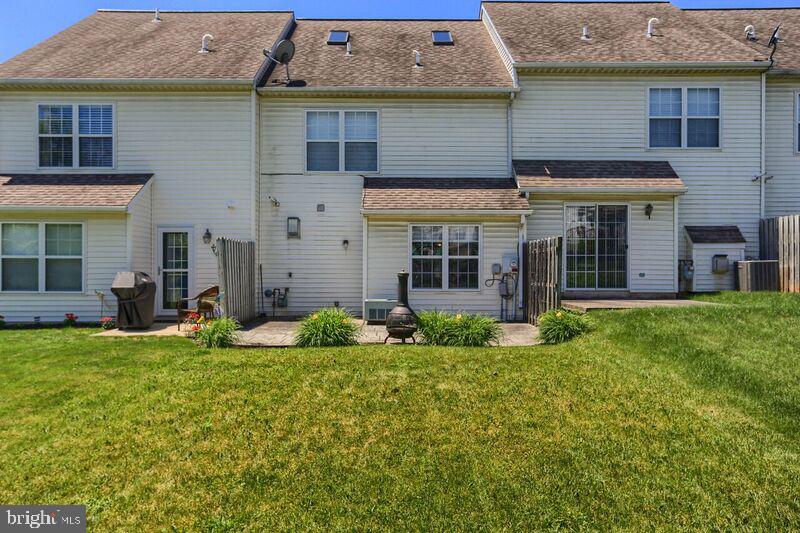 QUAIL HOLLOW - Residential
