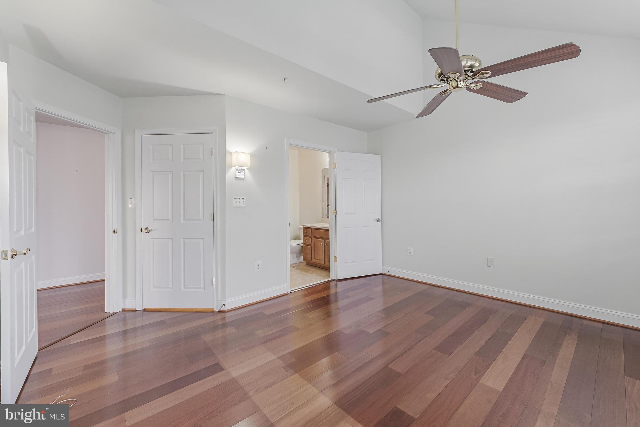 KING FARM - Residential