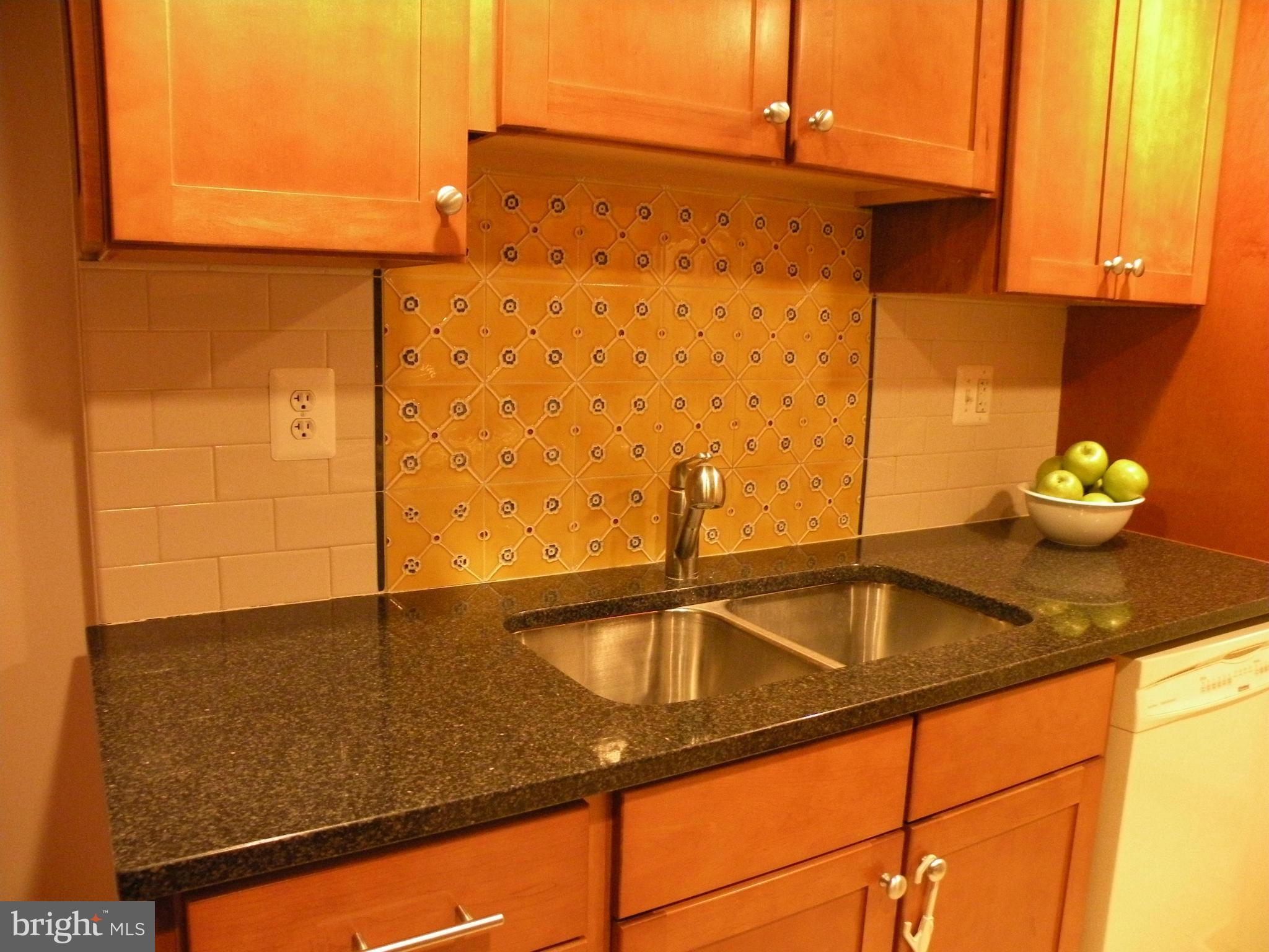 HIGHPOINTE - Residential Lease