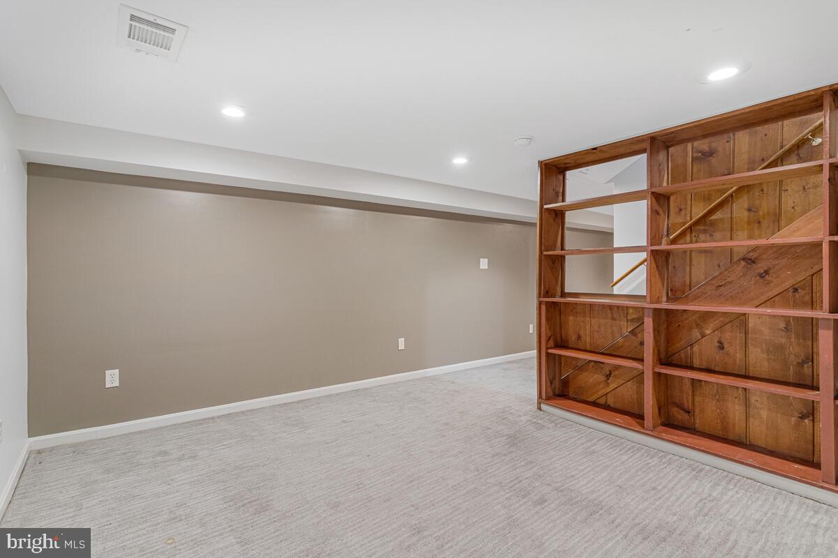 SOMERSET COURT LA PLATA - Residential