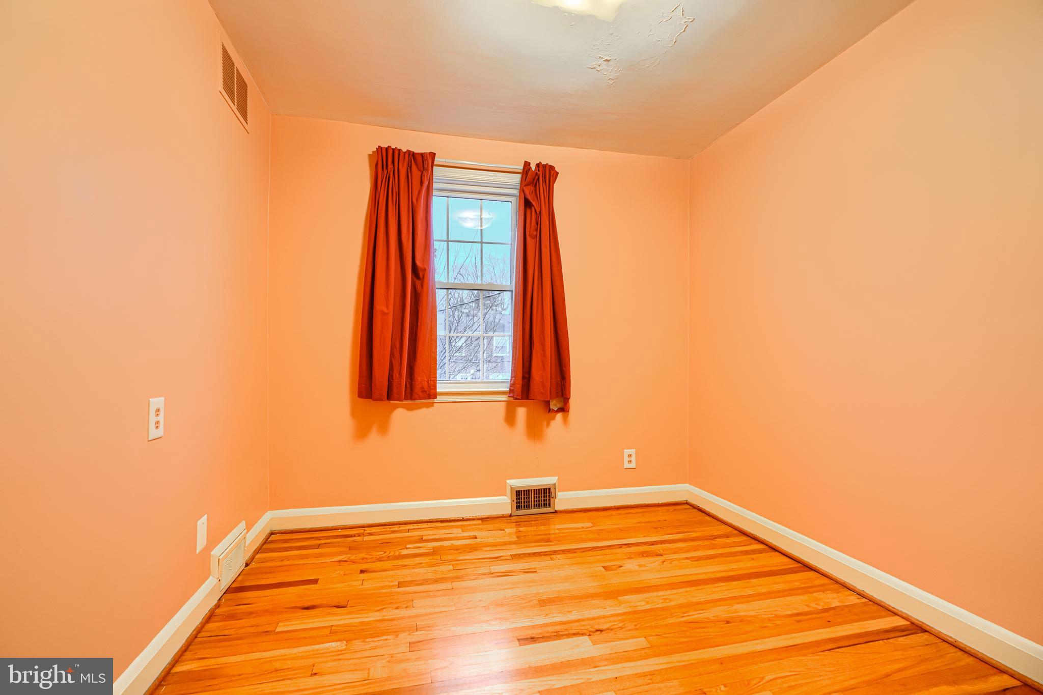 LOCH RAVEN VILLAGE - Residential