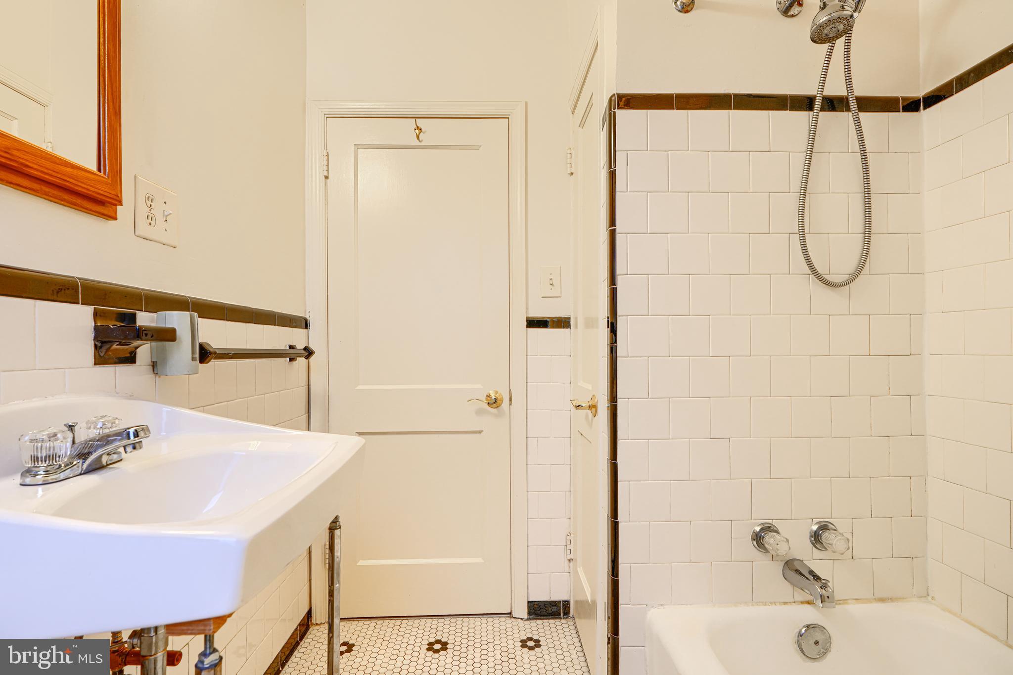 LOCH RAVEN VILLAGE - Residential