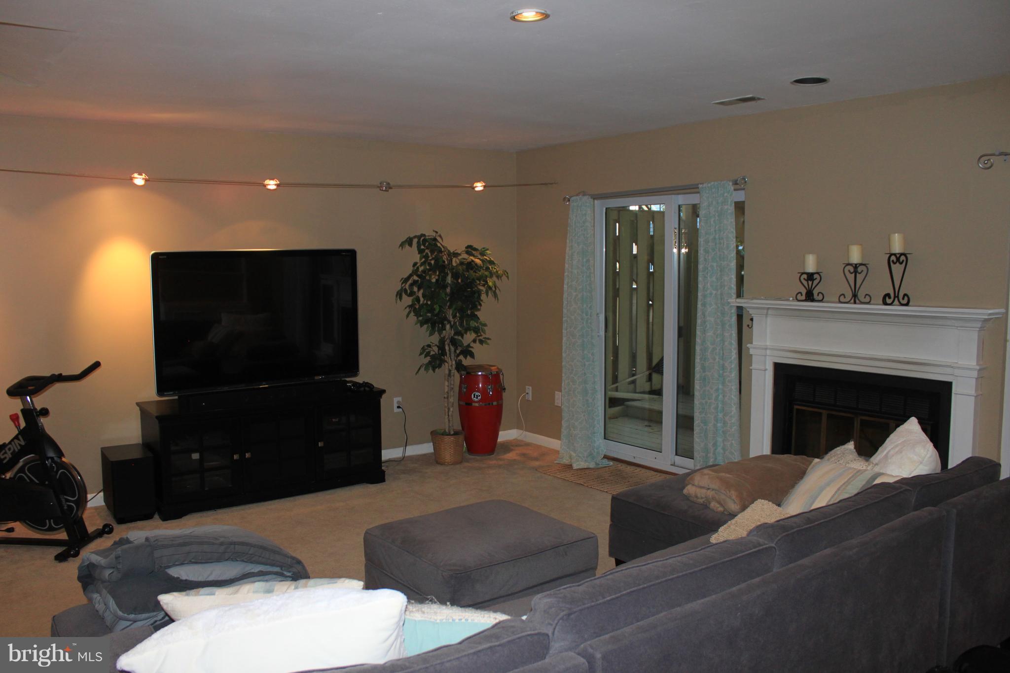 WOODS LANDING - Residential