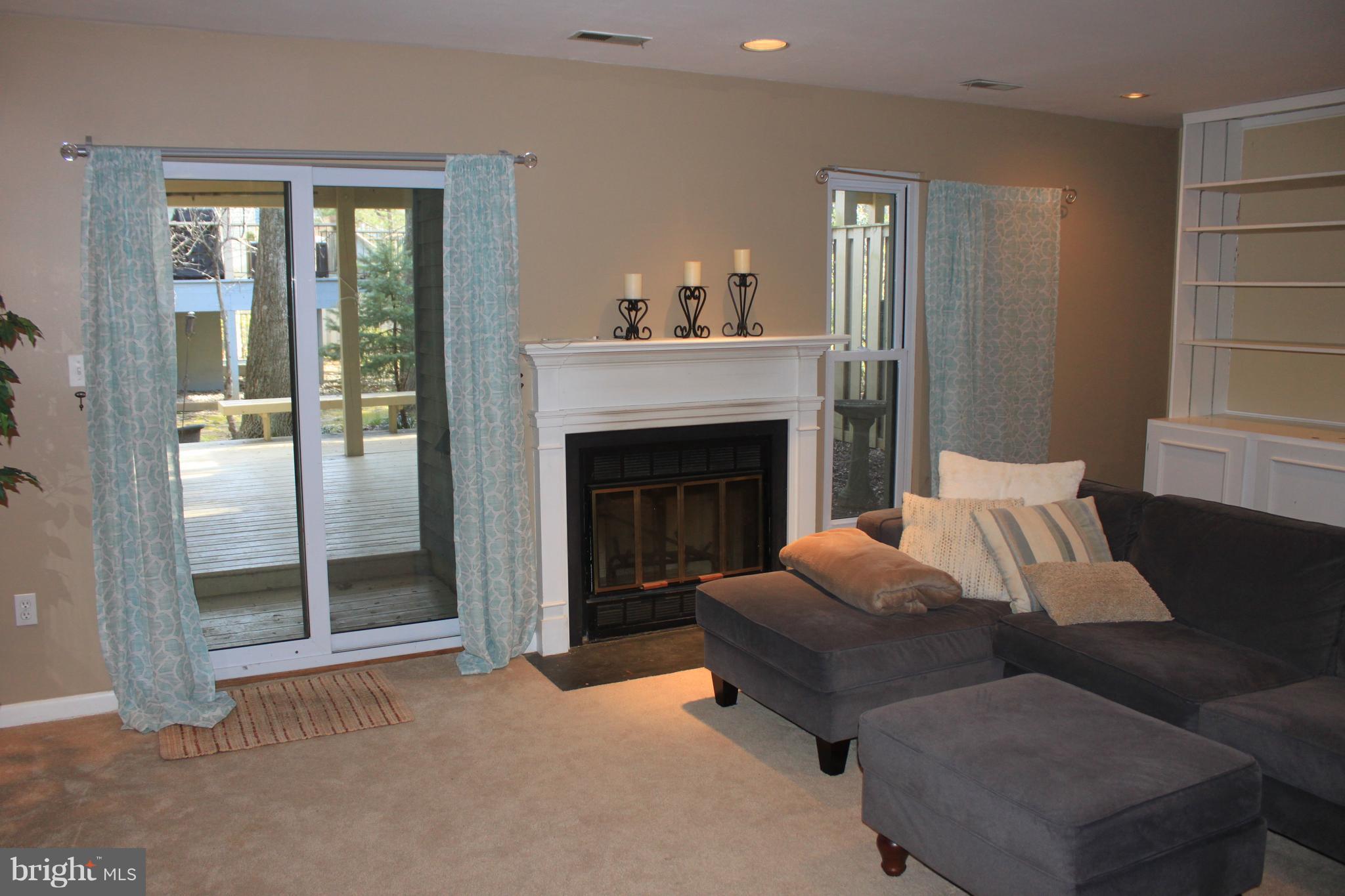 WOODS LANDING - Residential