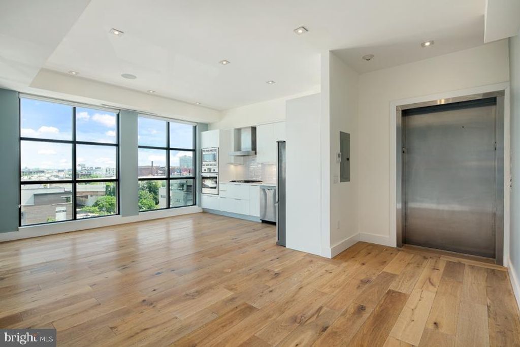 Photo of 240 N 2nd Street #UNIT 6W, PHILADELPHIA, PA 19106 (MLS # PAPH2528888)