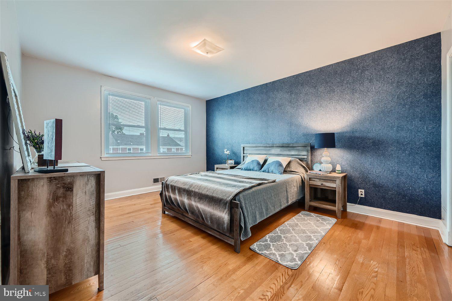 EDNOR GARDENS - LAKESIDE - Residential