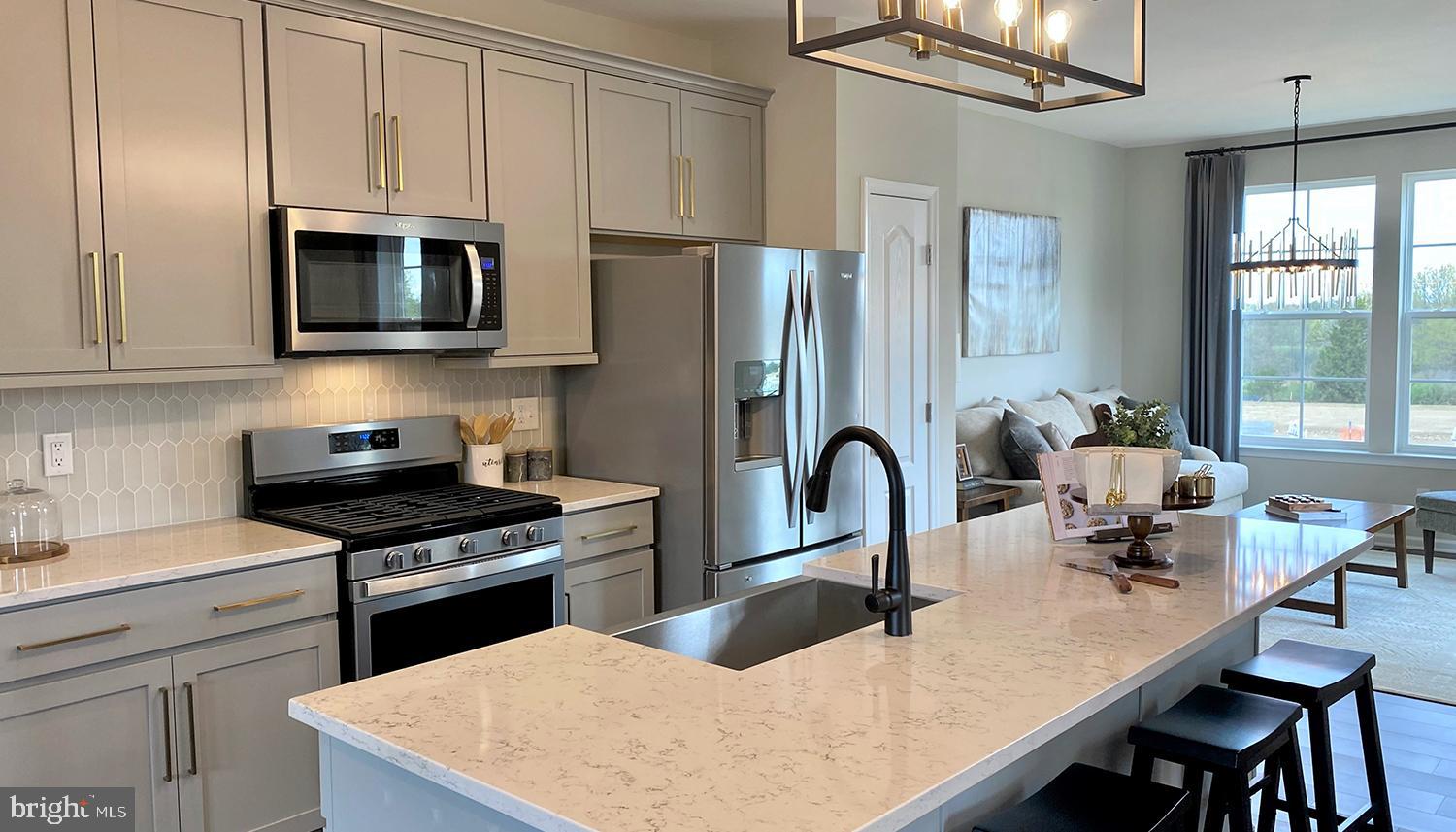 ARCHERS ROCK - Residential