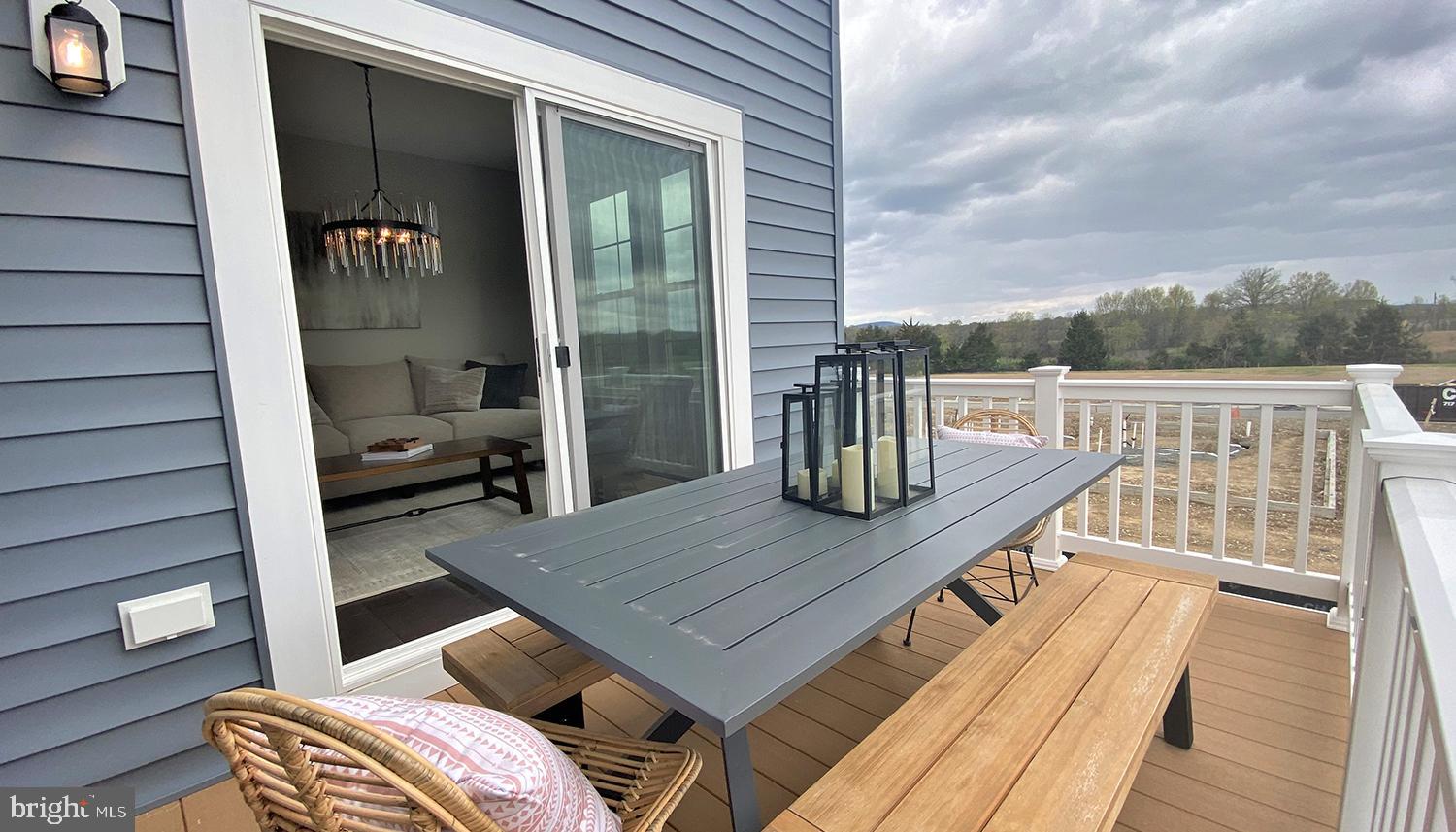 ARCHERS ROCK - Residential