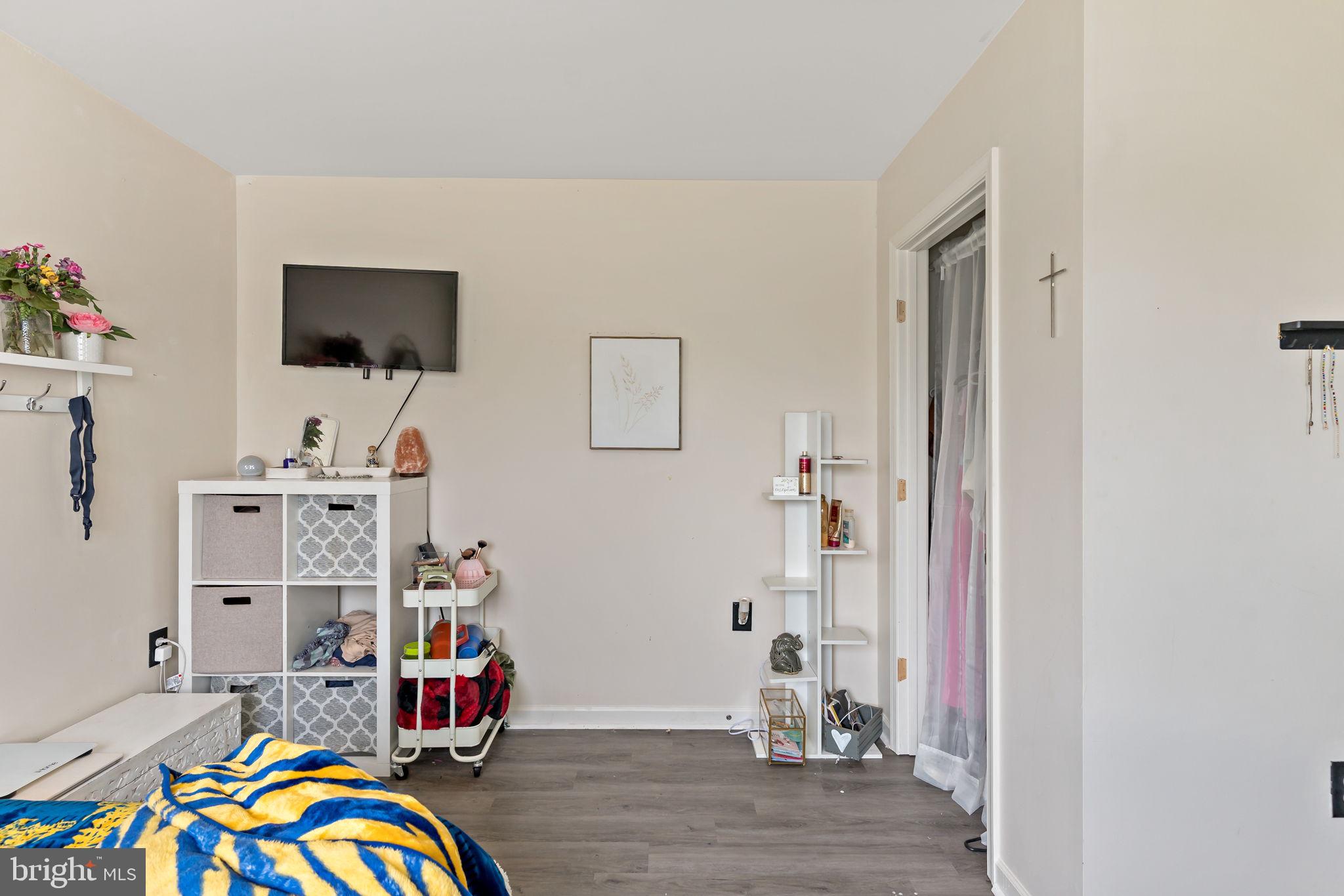 SPRINGDALE FARM - Residential