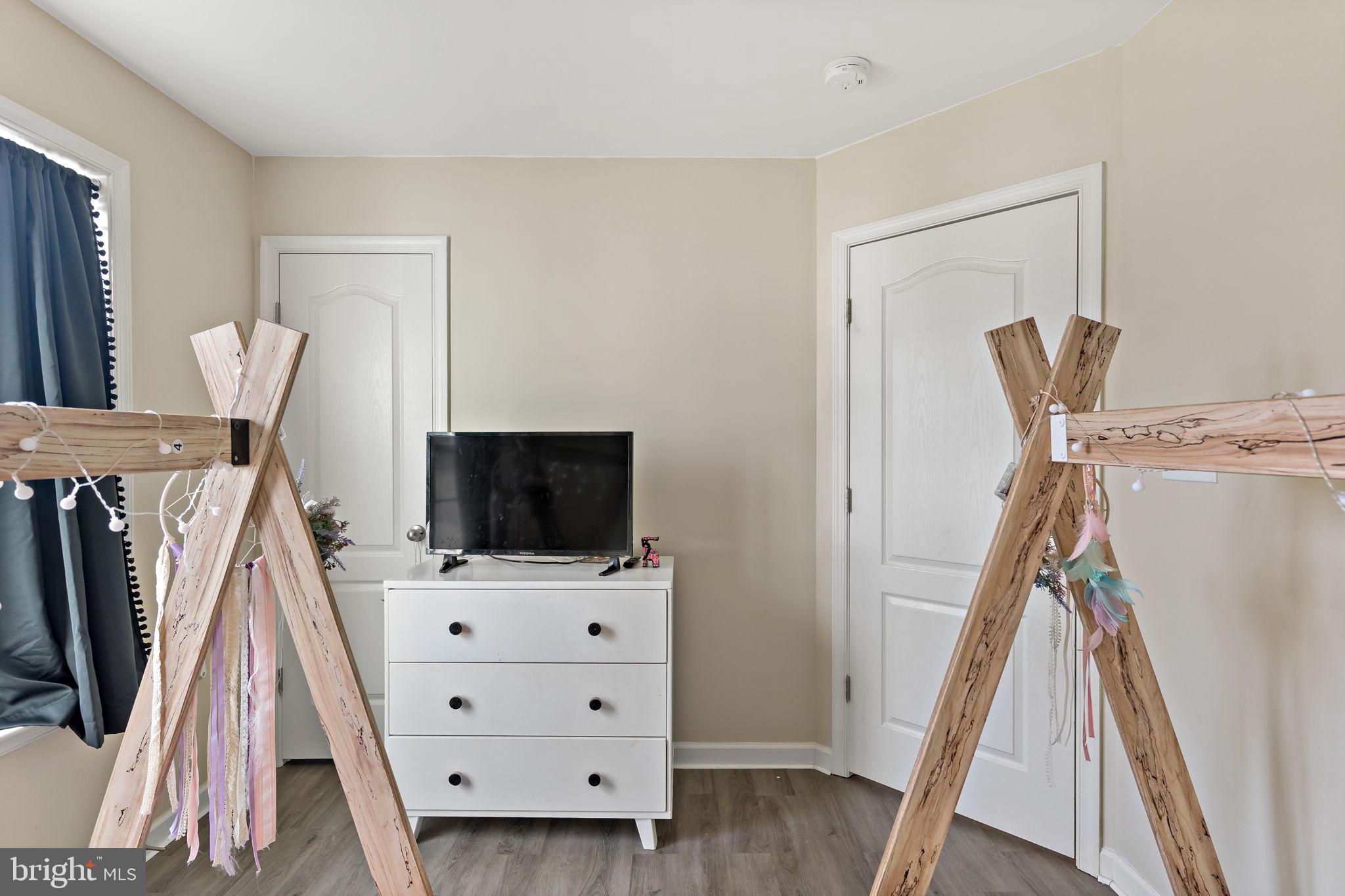 SPRINGDALE FARM - Residential