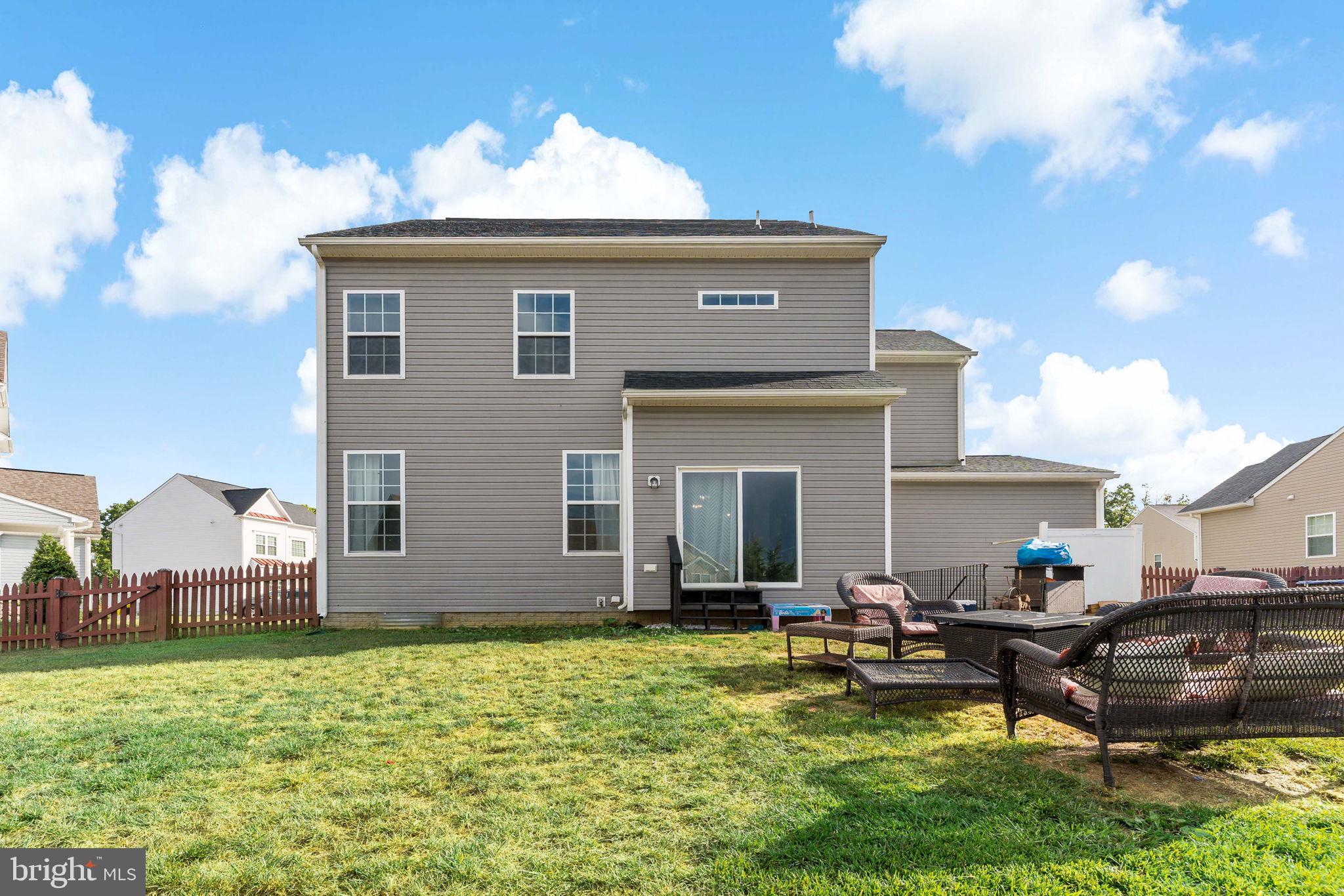 SPRINGDALE FARM - Residential