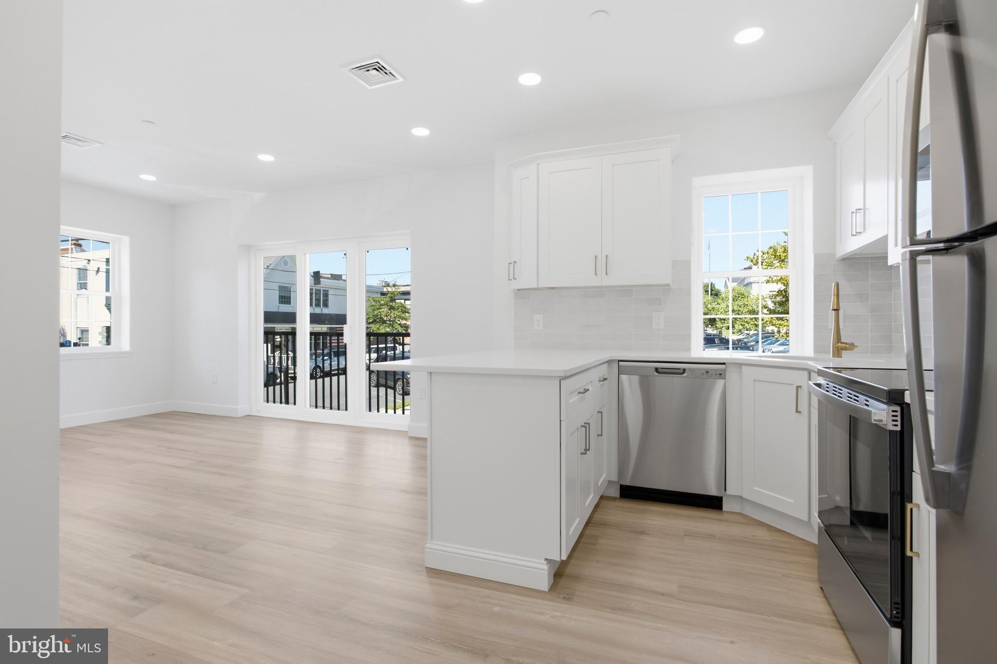 21 W FRONT STREET 2B