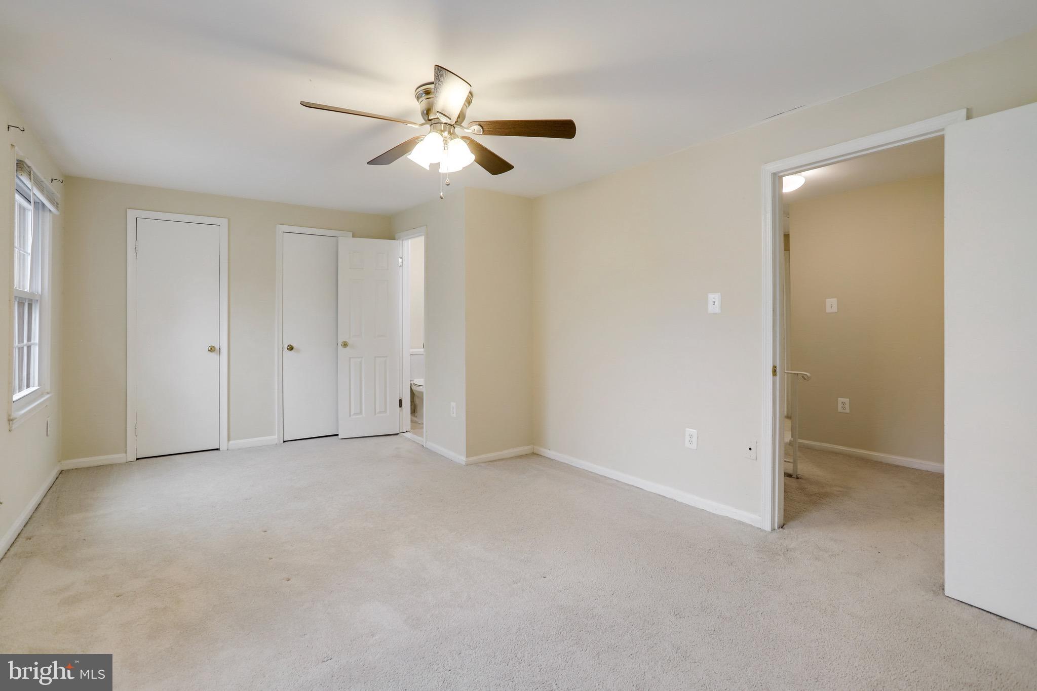 PINEWOOD LAKE - Residential Lease