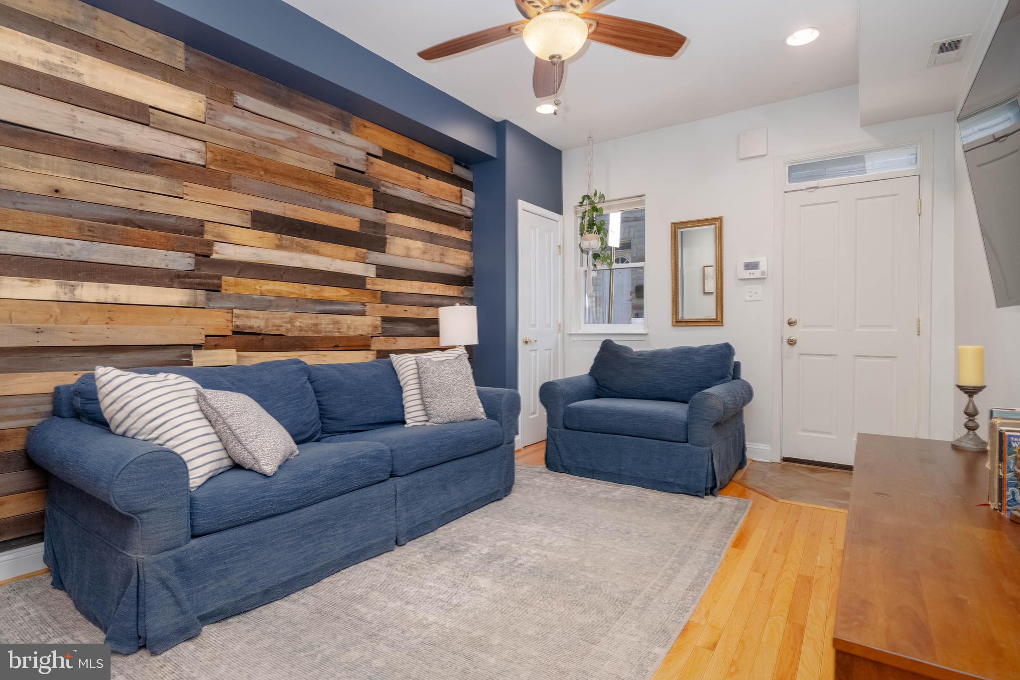 318 S DUNCAN STREET S