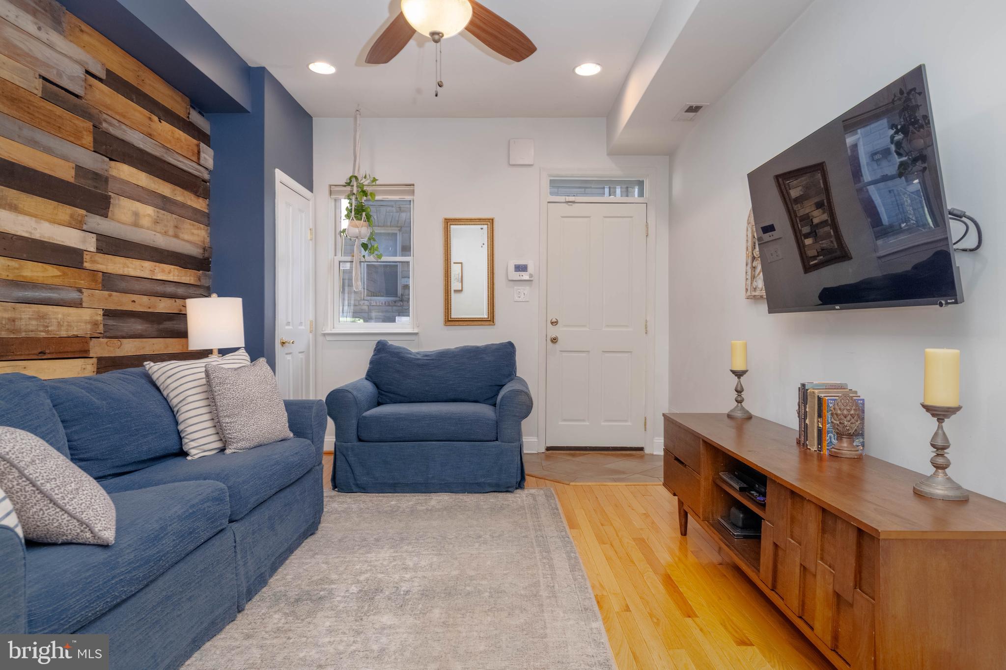 318 S DUNCAN STREET S