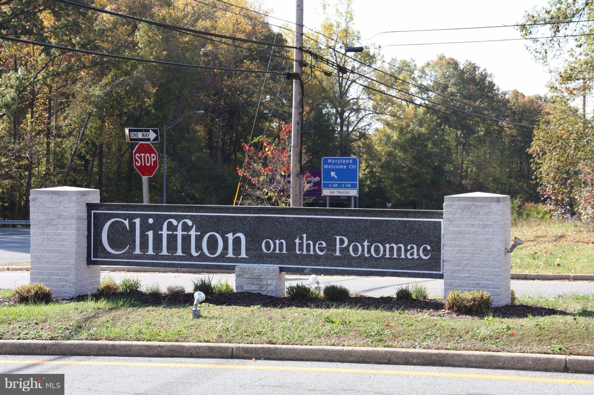 CLIFFTON ON THE POTOMAC - Land