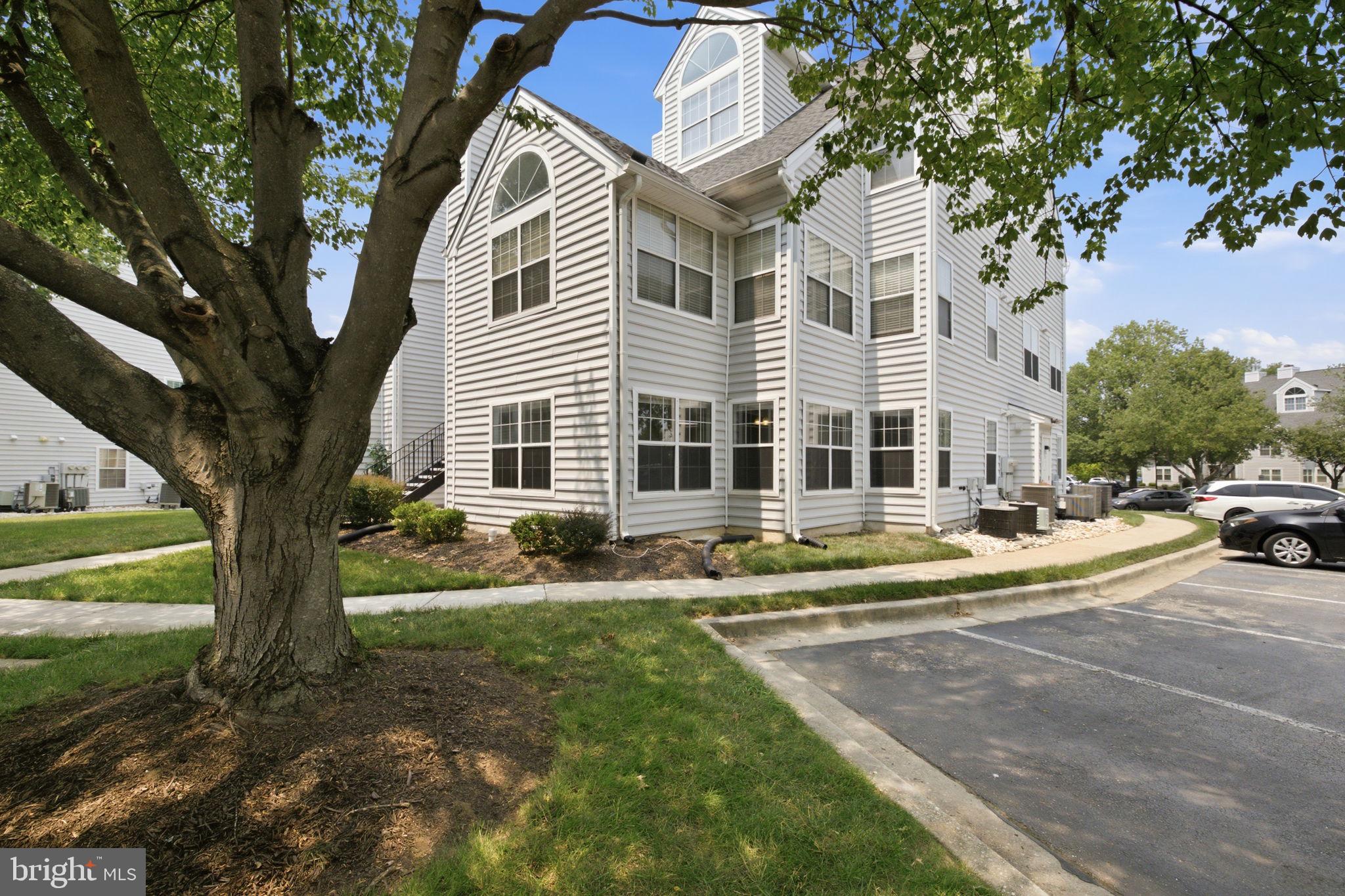 14028 VISTA DRIVE 76A