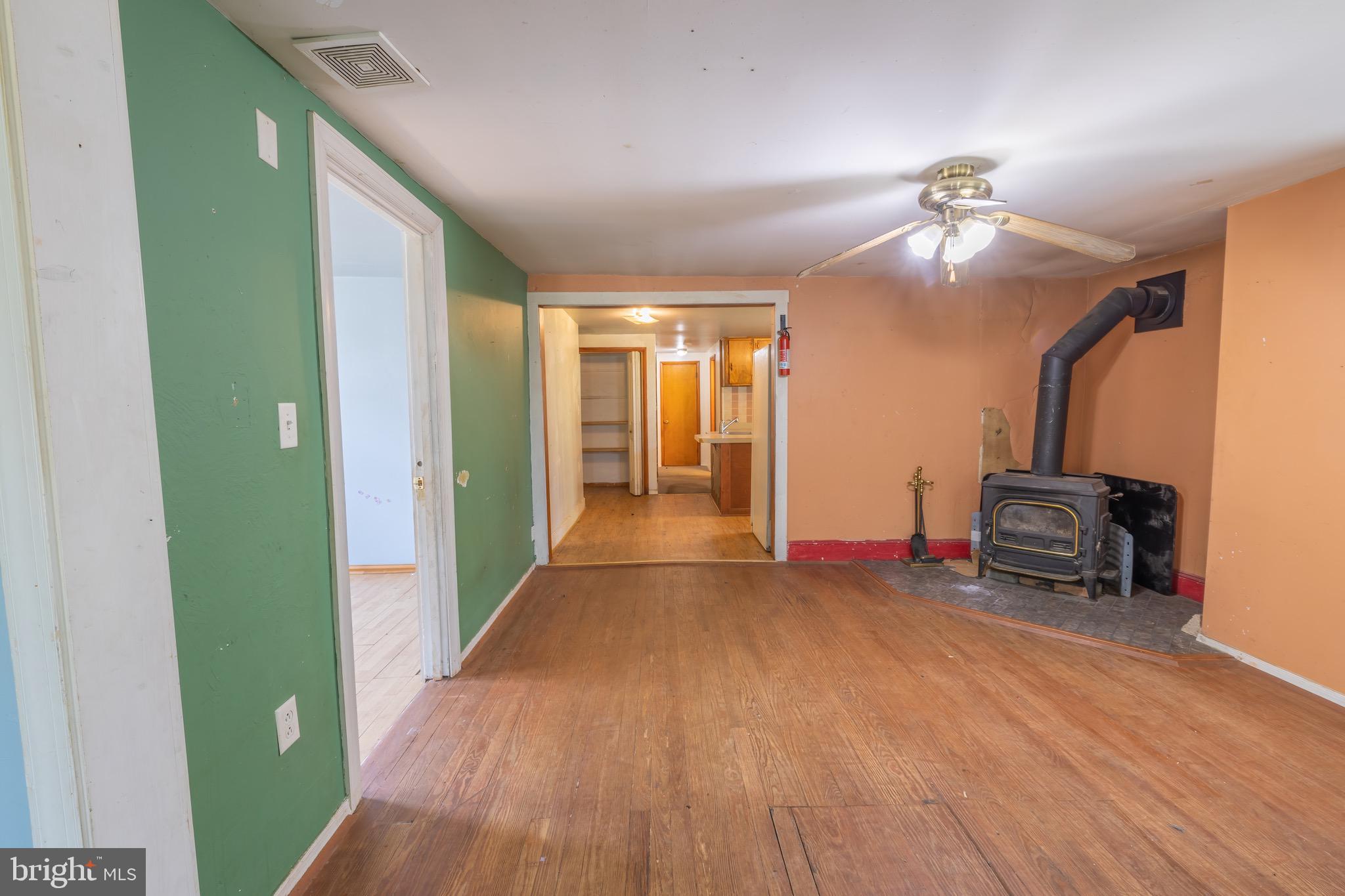 DENTON AREA - Residential