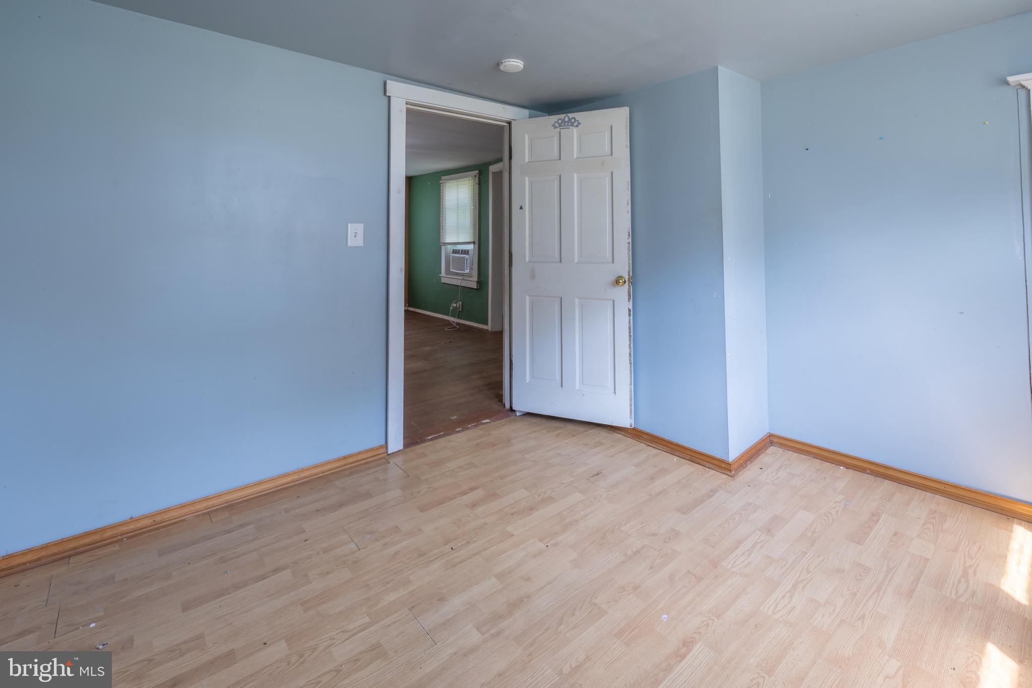 DENTON AREA - Residential