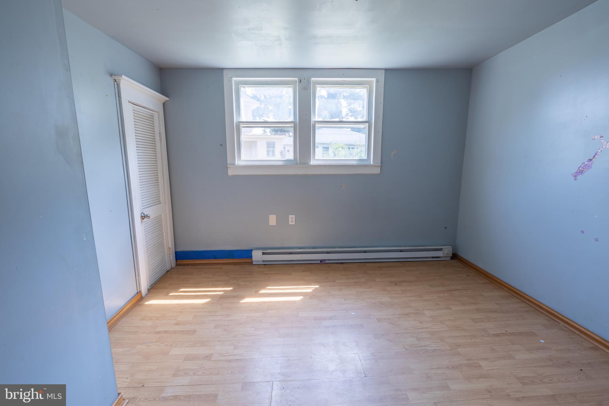 DENTON AREA - Residential