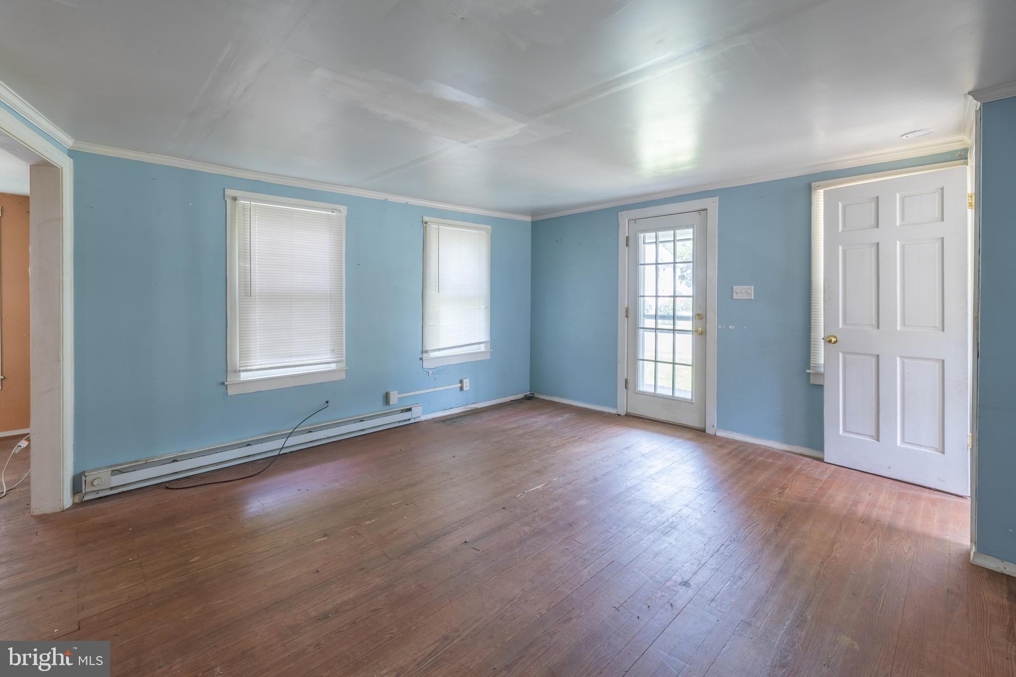 DENTON AREA - Residential