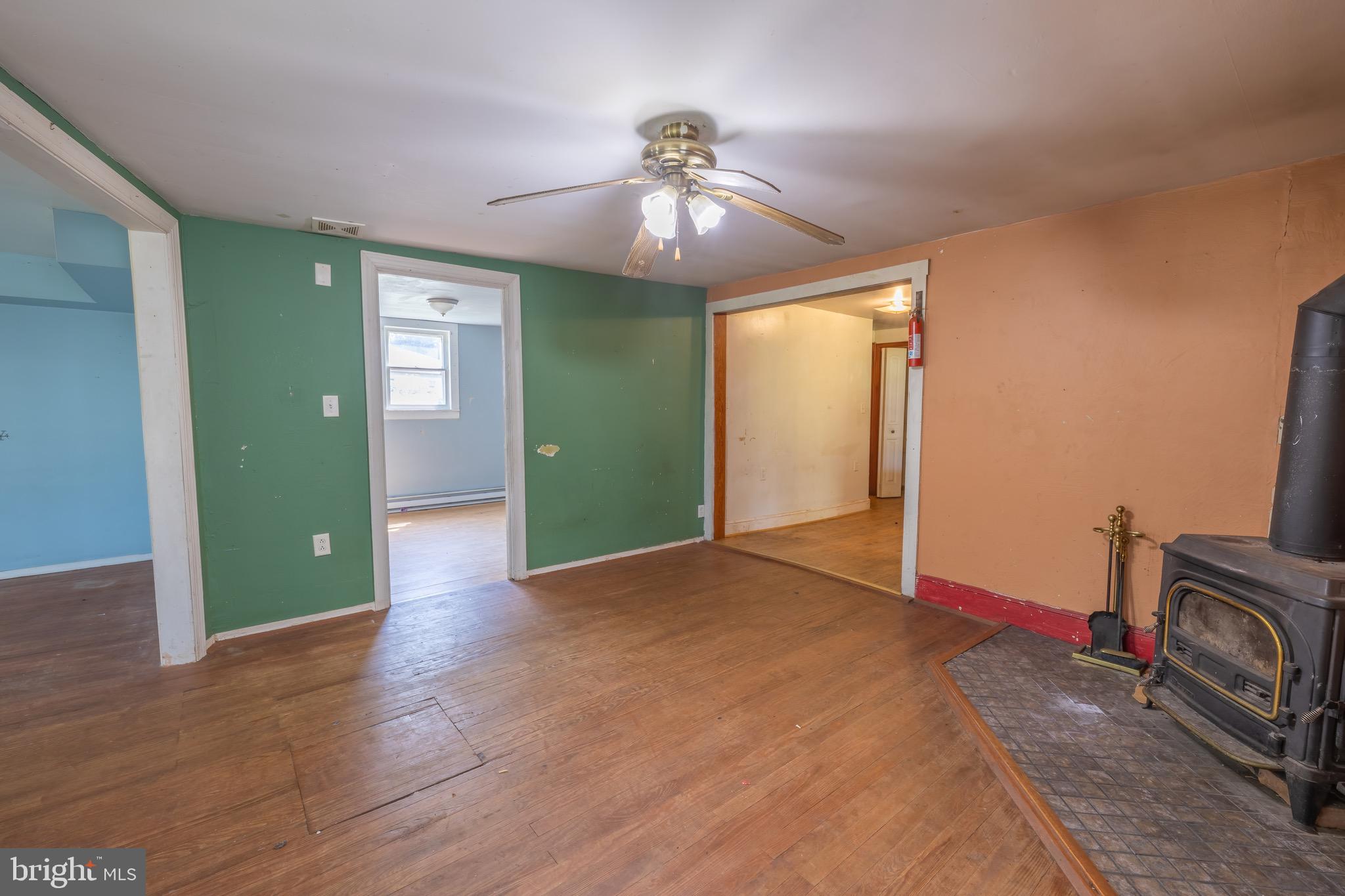 DENTON AREA - Residential