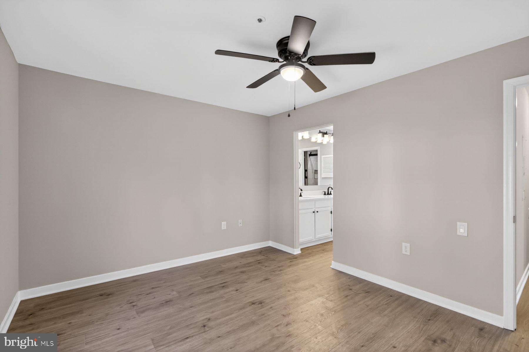 PARRS RIDGE - Residential