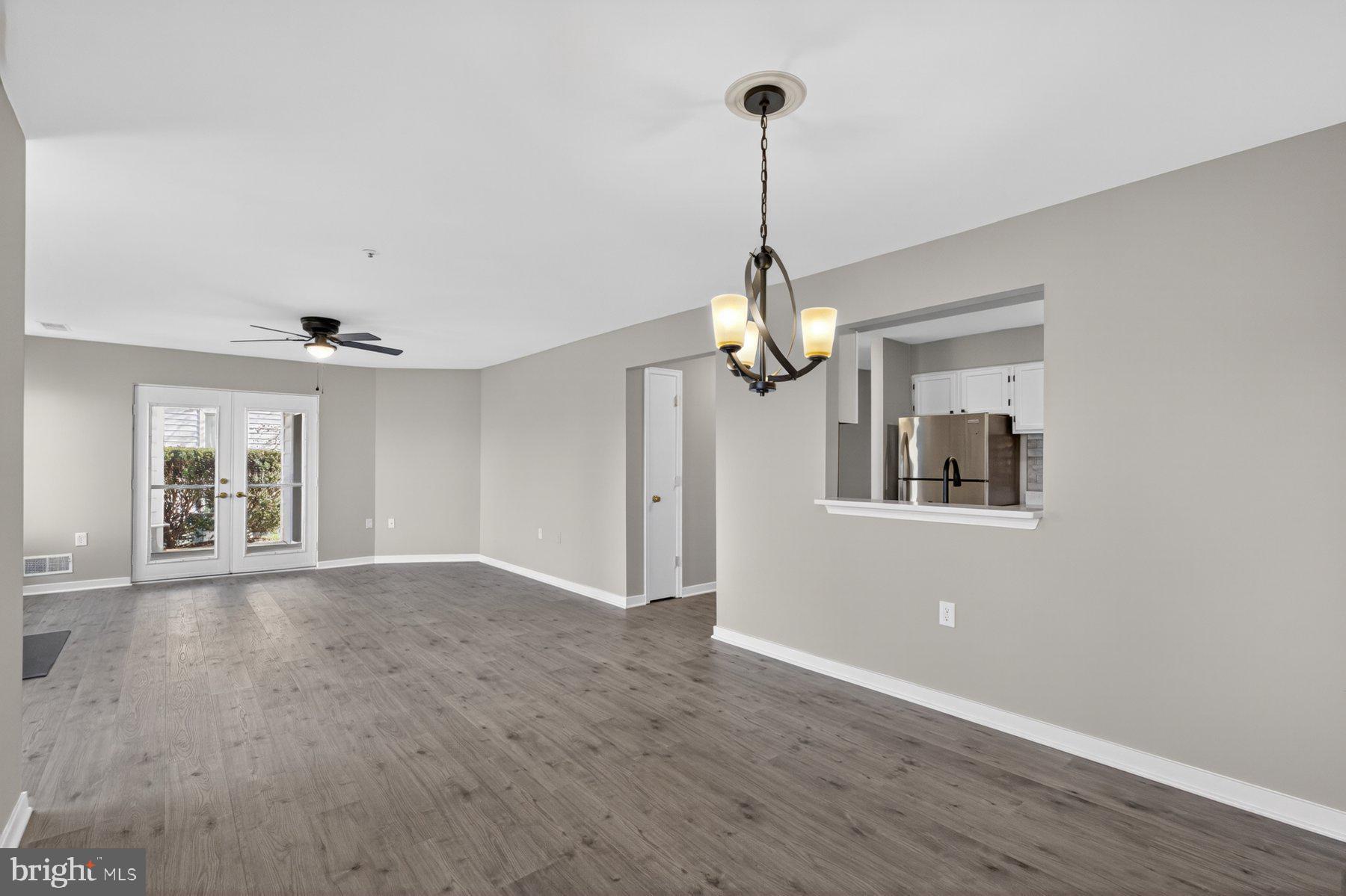 PARRS RIDGE - Residential