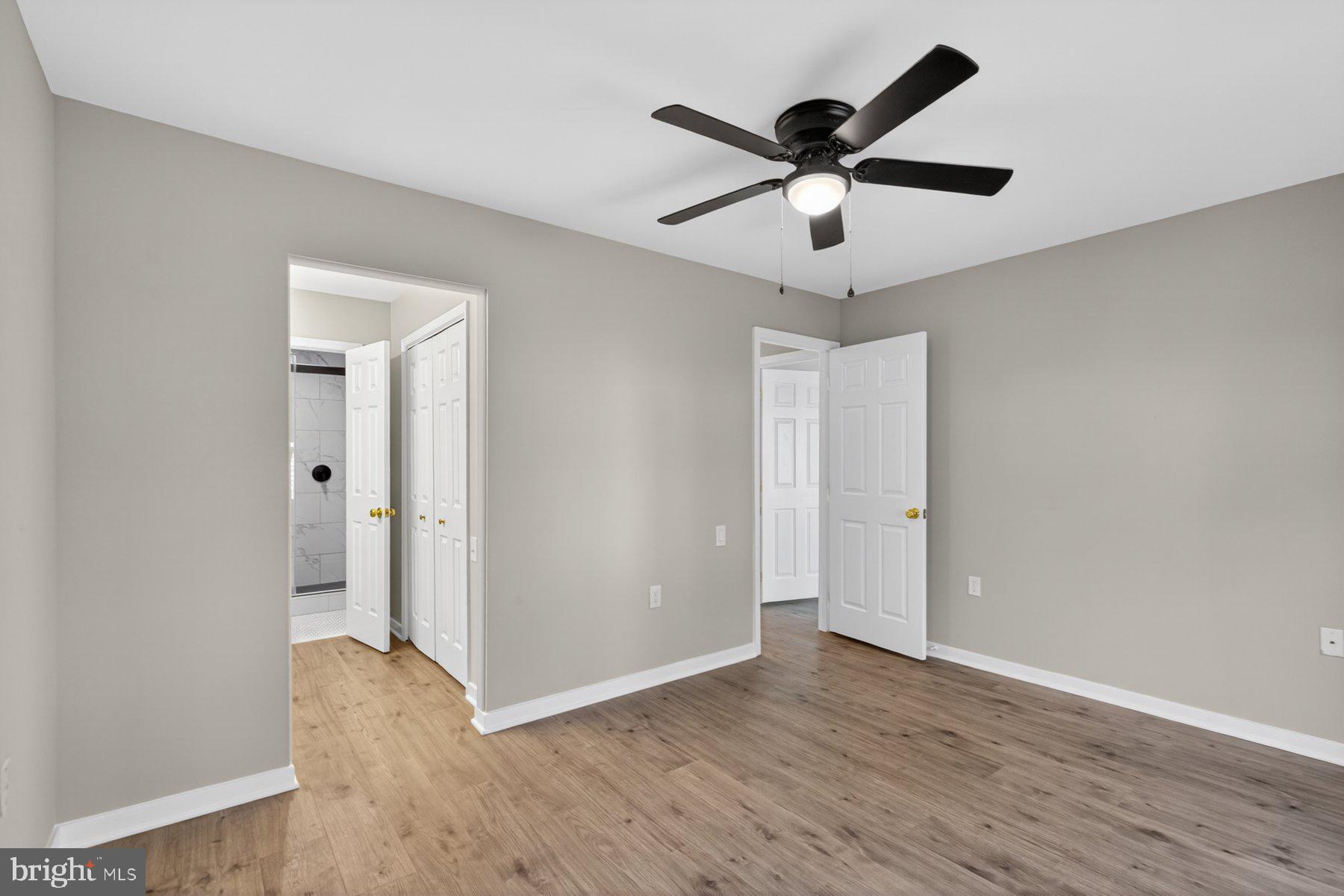 PARRS RIDGE - Residential