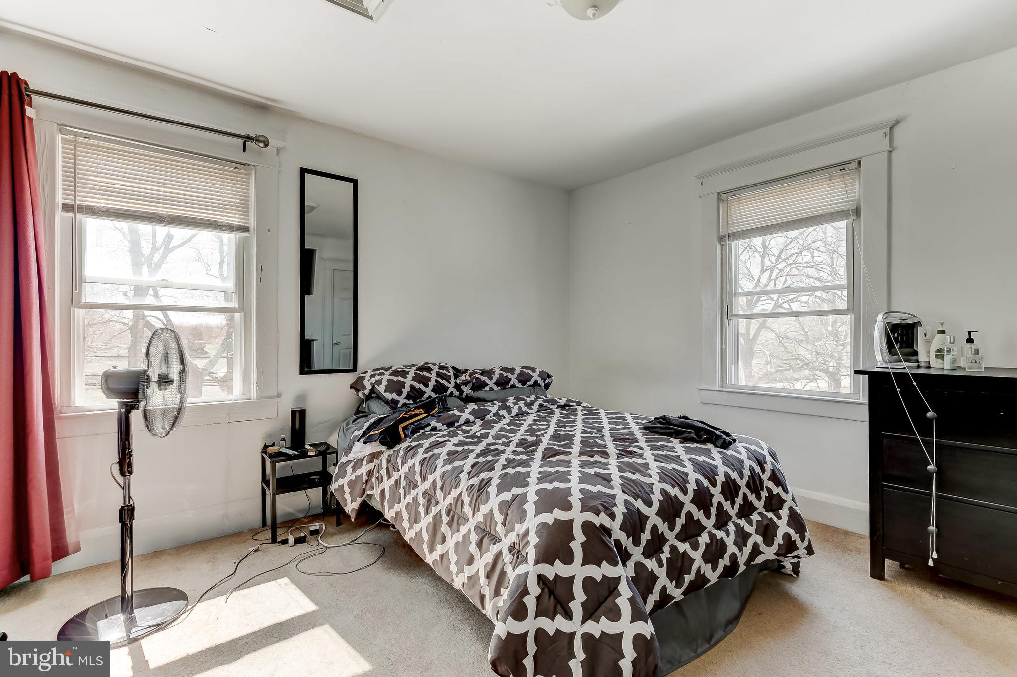 PERRY HALL - Residential