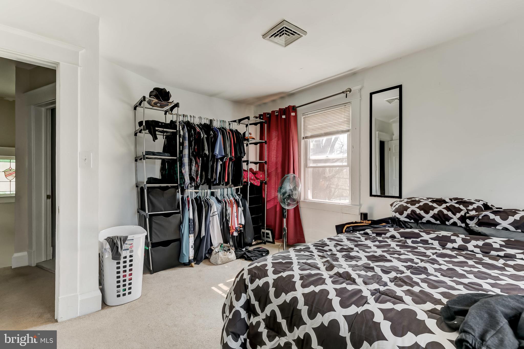 PERRY HALL - Residential