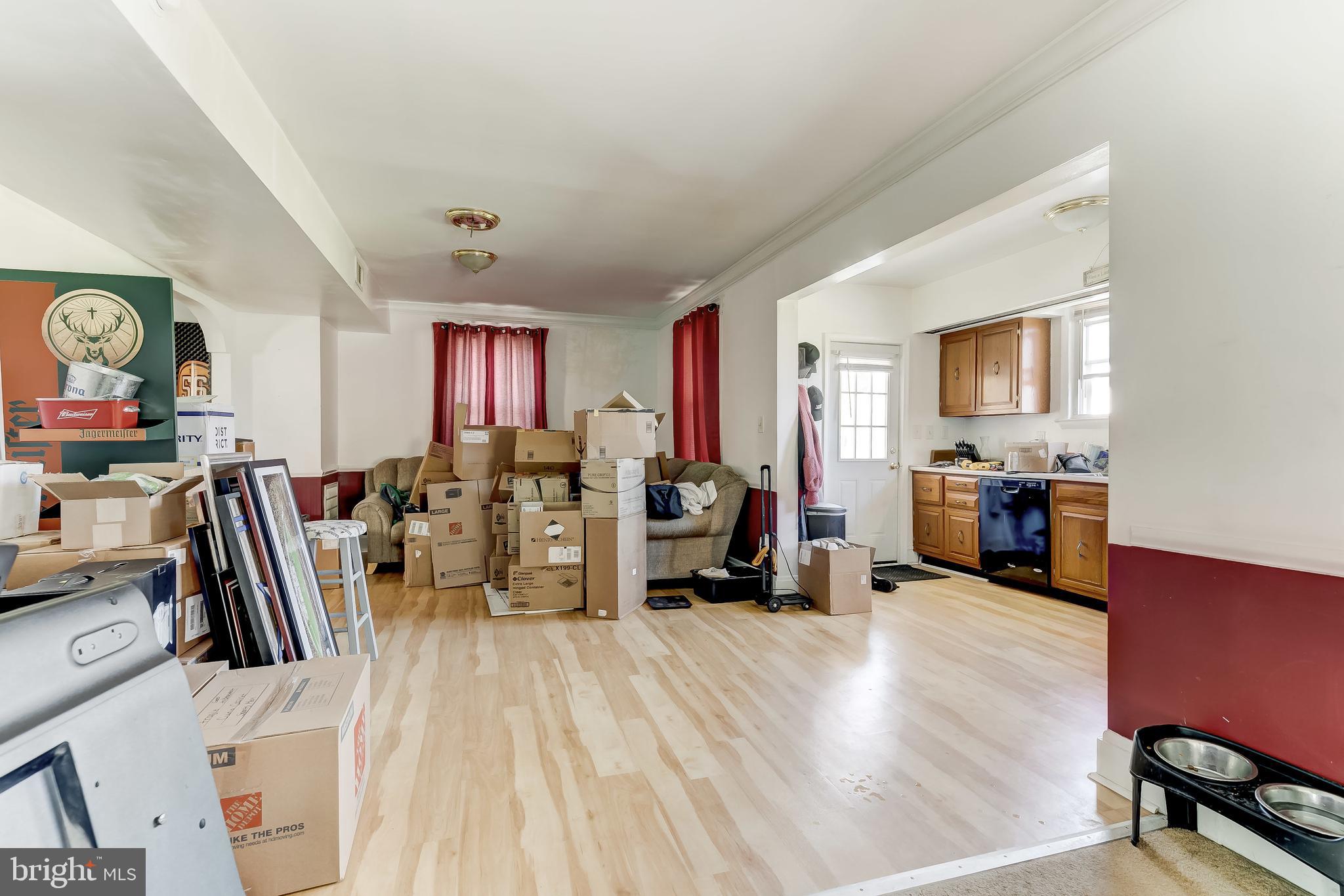 PERRY HALL - Residential