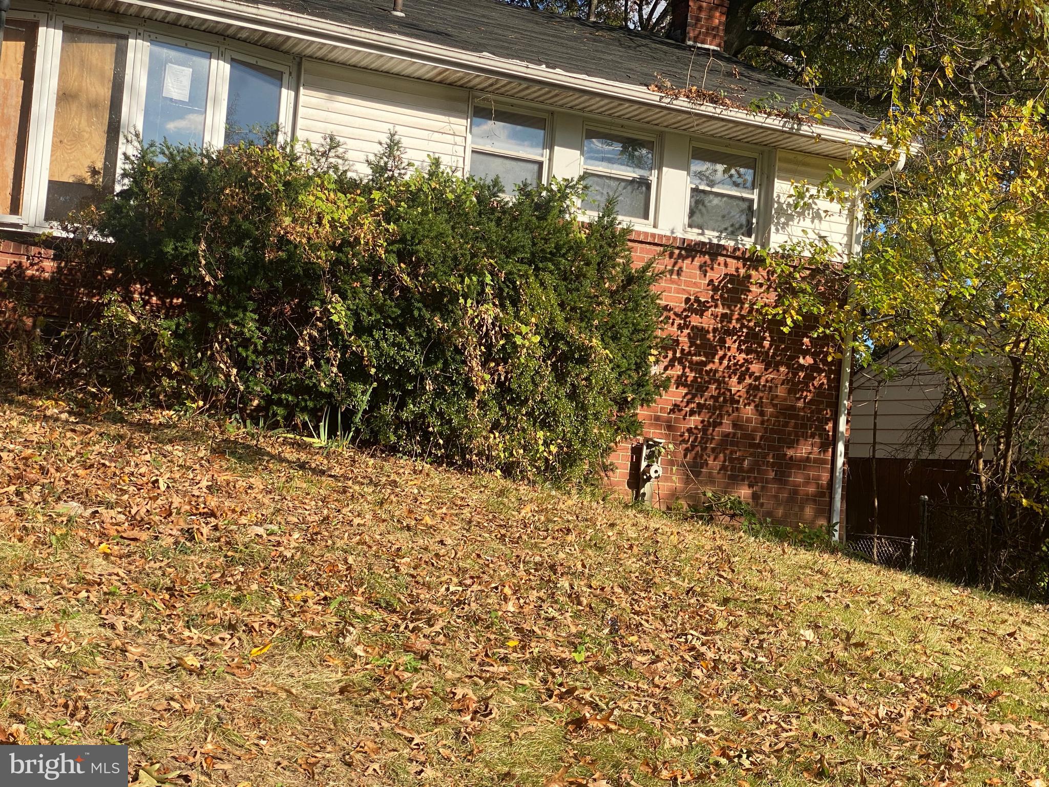 NEW CARROLLTON - Residential