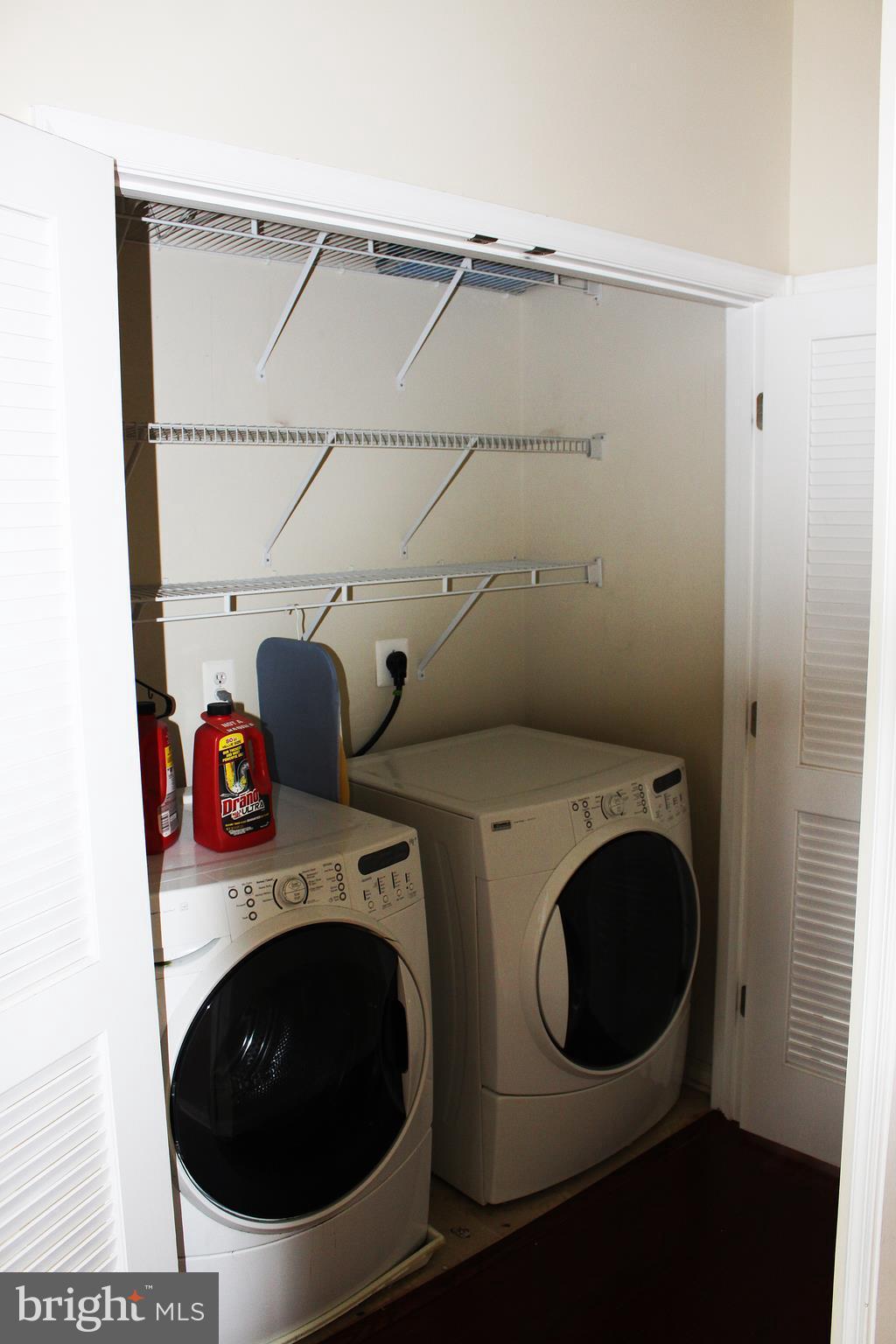 GOOSE CREEK VILLAGE SOUTH - Residential Lease